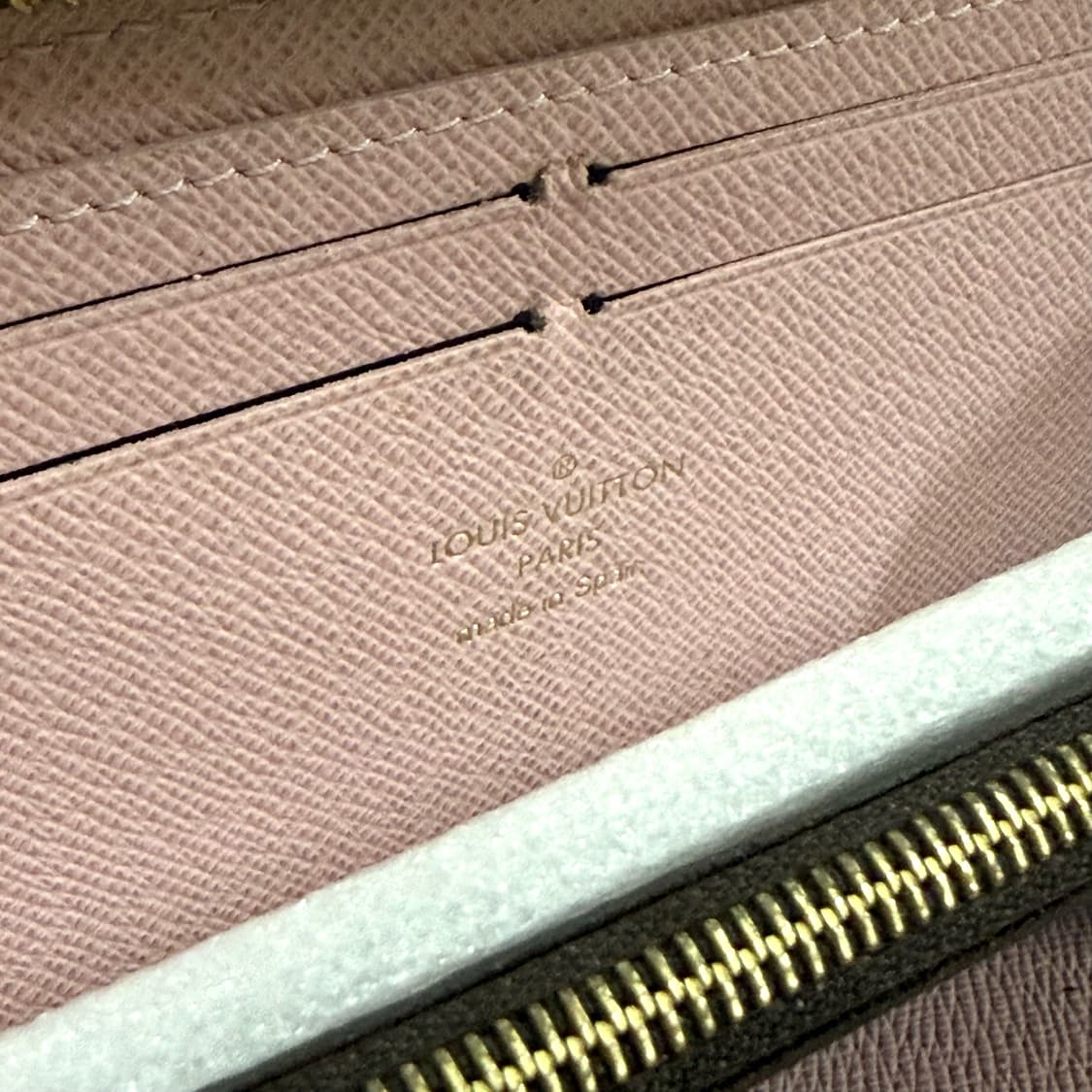 루이비통 클레망스 모노그램 월렛 여성 지퍼 장지갑 로즈 발레린 핑크 상품이미지7