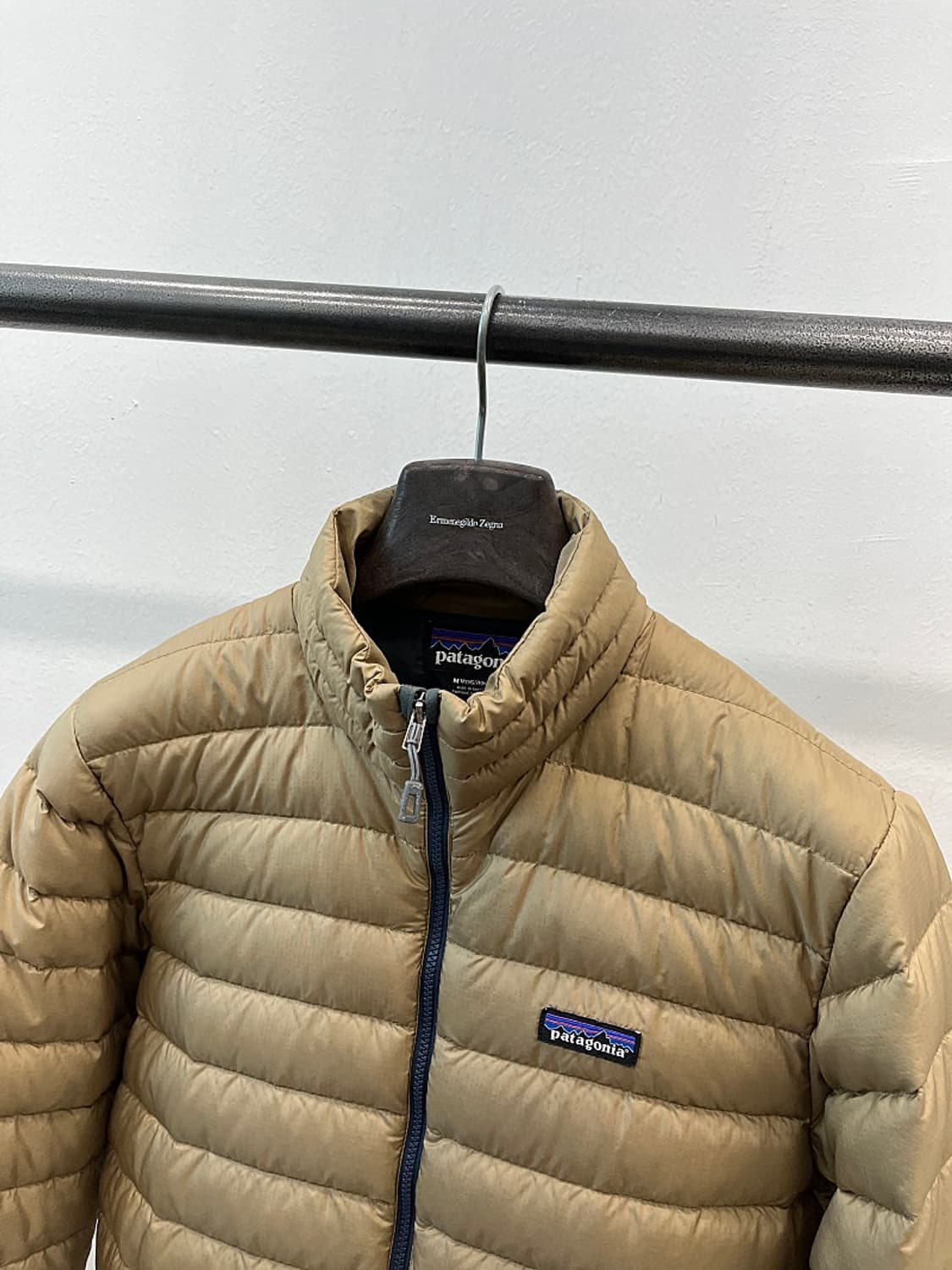 100) 파타고니아 경량 다운패딩  상품이미지2