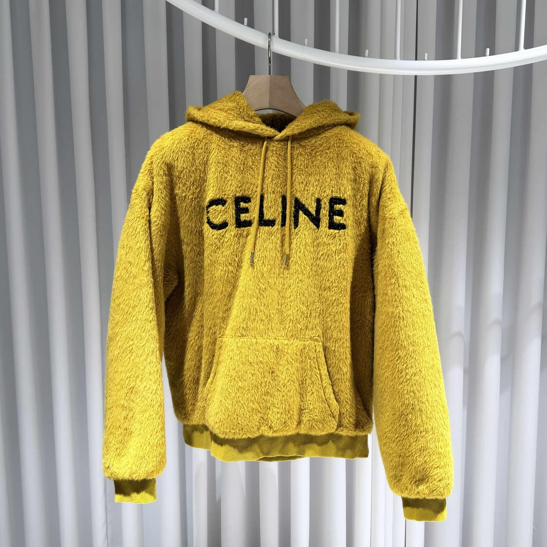 XL / 셀린느 글리터 로고 알파카 후드티셔츠 상품이미지1