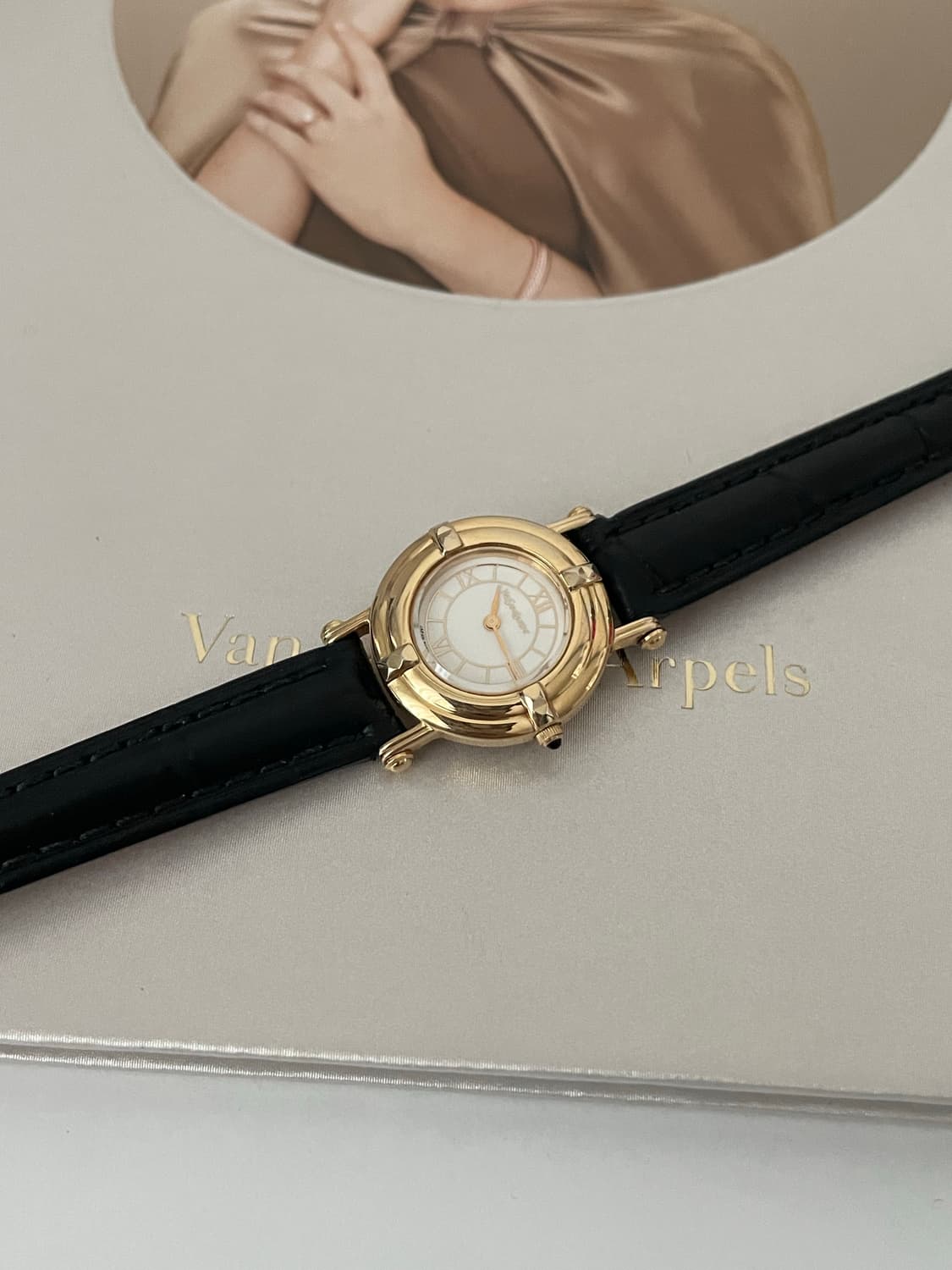 YSL roman index watch / 생로랑 골드 로만 인덱스 시계 상품이미지4