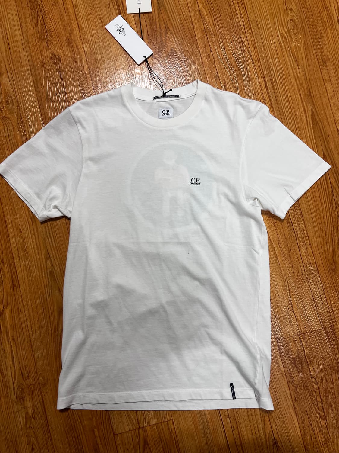 cp컴퍼니 반팔 상품이미지1