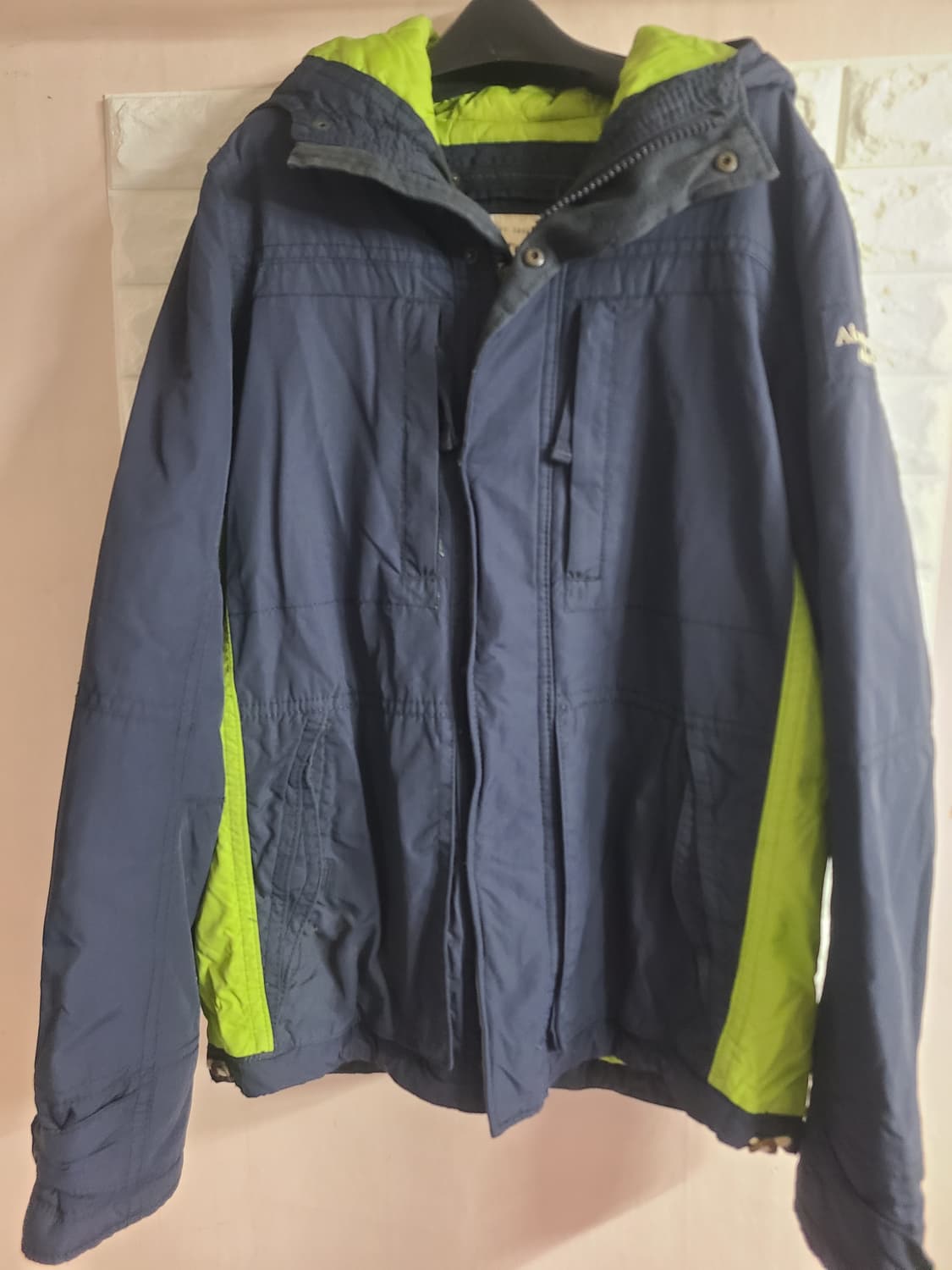 Abercrombie & Fitch 네이비 후드 점퍼 상품이미지1