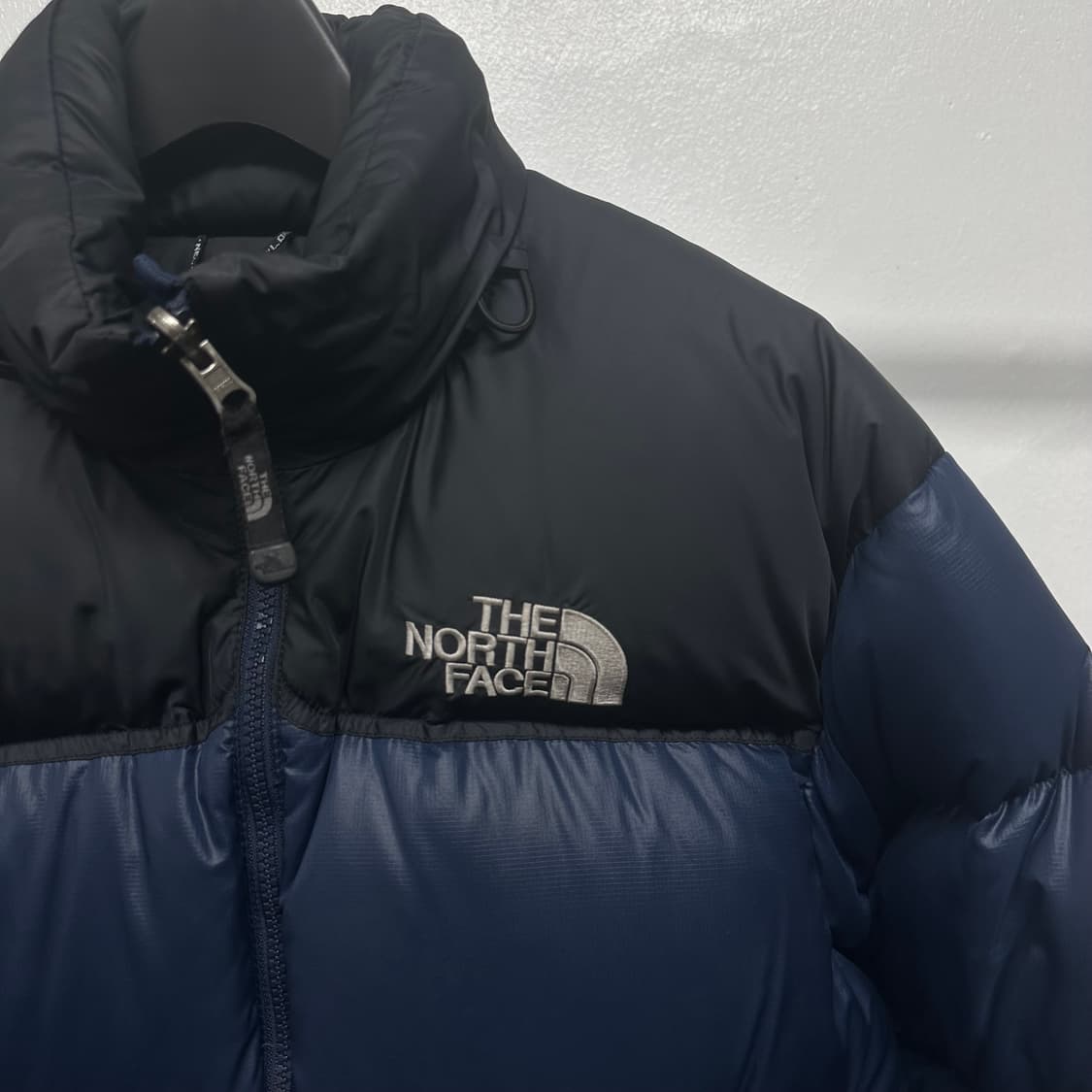 노스페이스 700 딥블루 패딩 상품이미지3