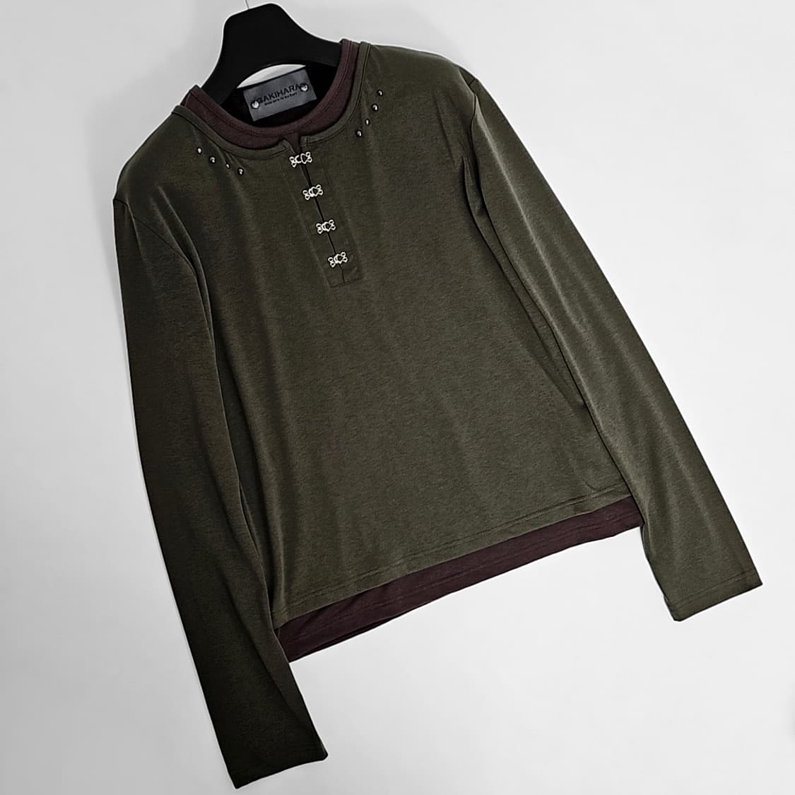 Koga 이브 레이어드 헨리넥 롱 슬리브스  (khaki) 상품이미지3