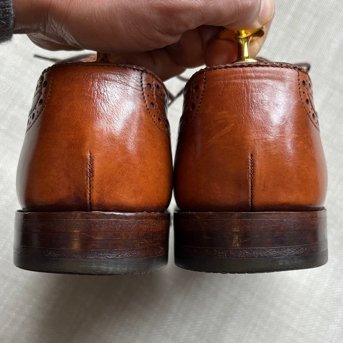 [UK6,250mm] Loake STRAND 마호가니 세미 브로그 슈즈 상품이미지4