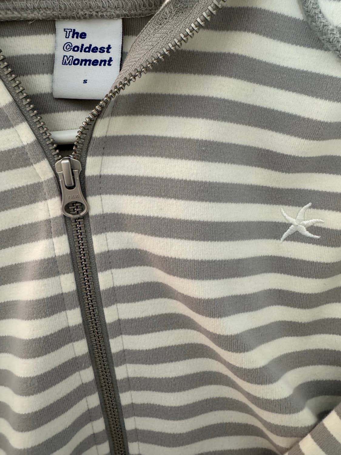 더콜디스트모먼트 후드집업 상품이미지3