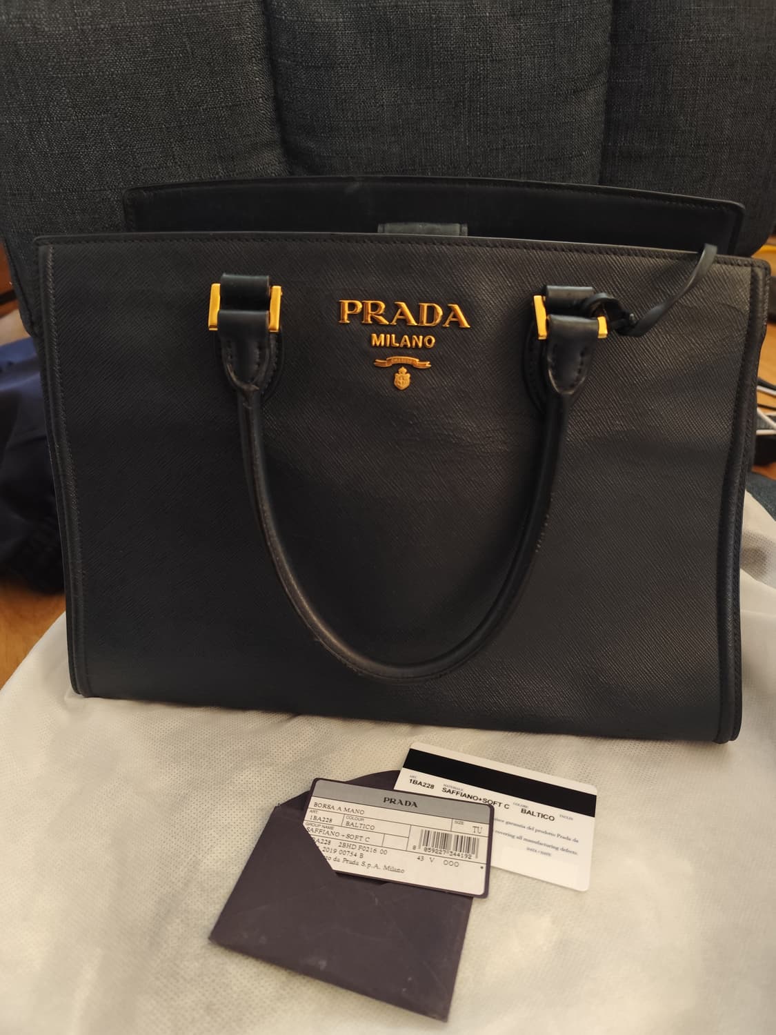 프라다 사피아노 1BA228 네이비 토트백 크로스백 가방 상품이미지1