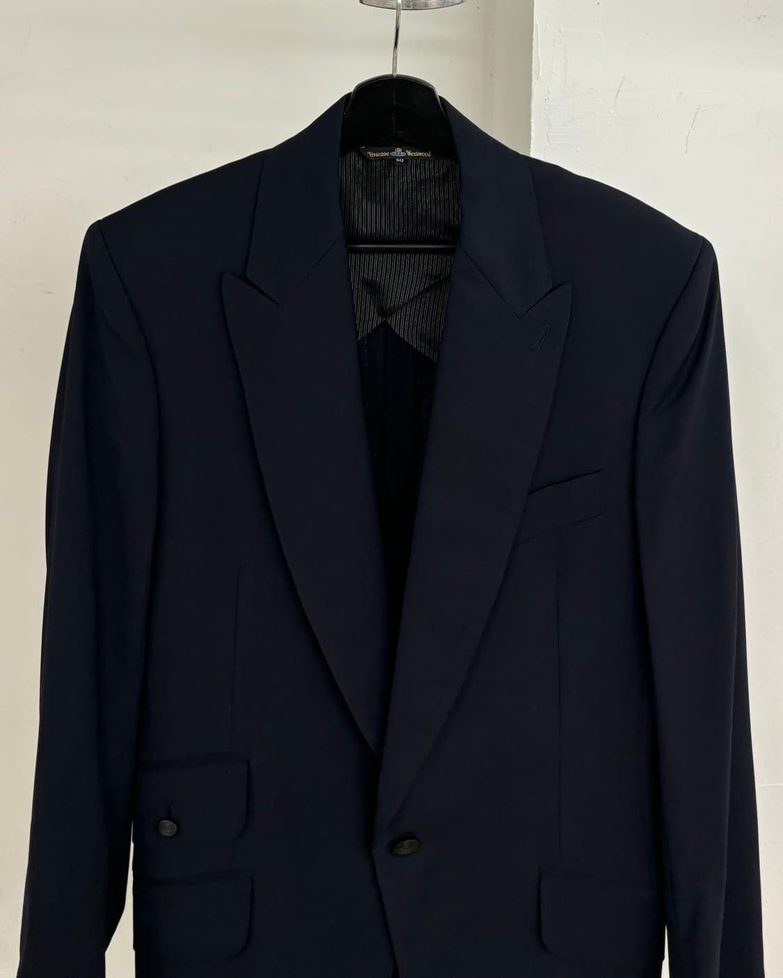 비비안 웨스트우드 네이비 블레이저 셋업 상품이미지2