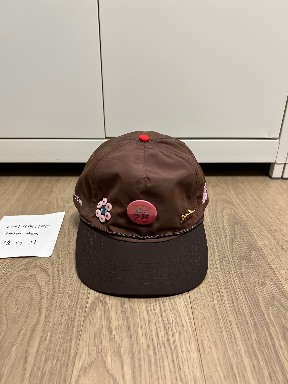 [OS] 알렉스 조노 러닝 이즈 마이 베스트 프렌드 트러커 브라운 핀 상품이미지6