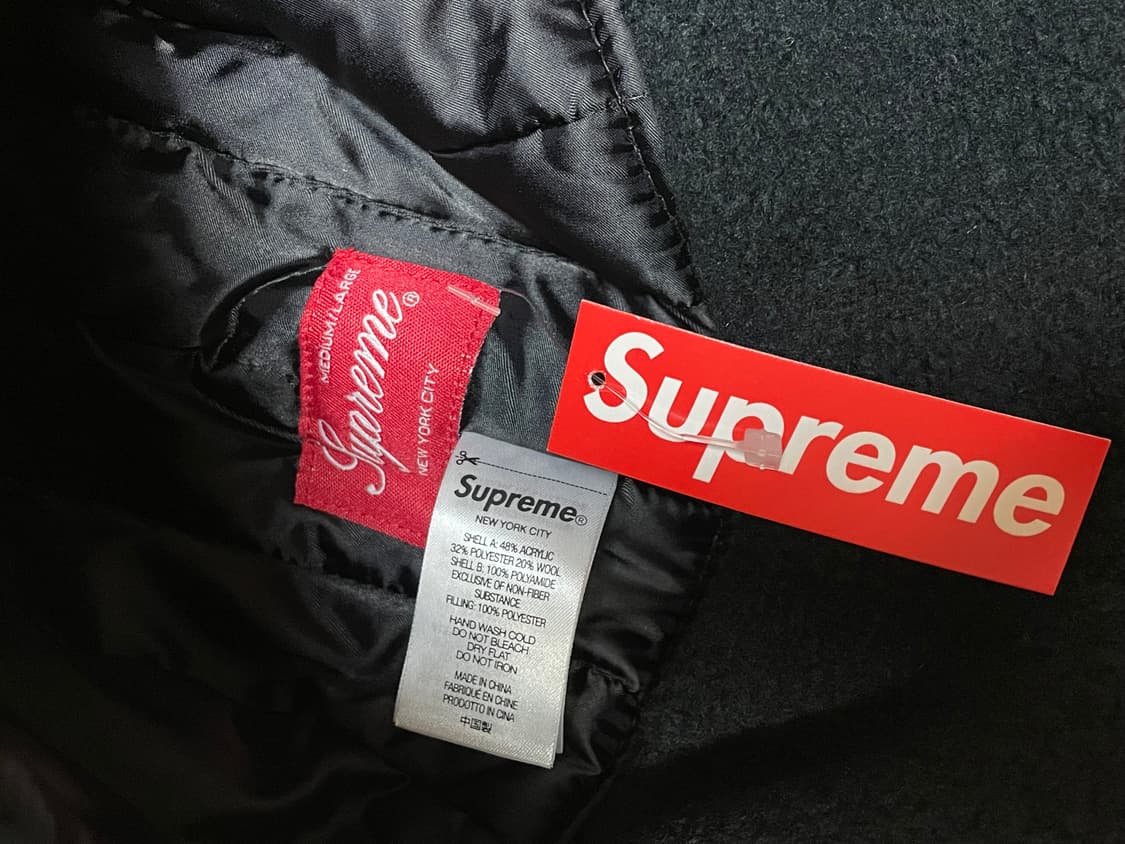 슈프림 셔링 트루퍼 블랙 - 23FW (M/L) 상품이미지3