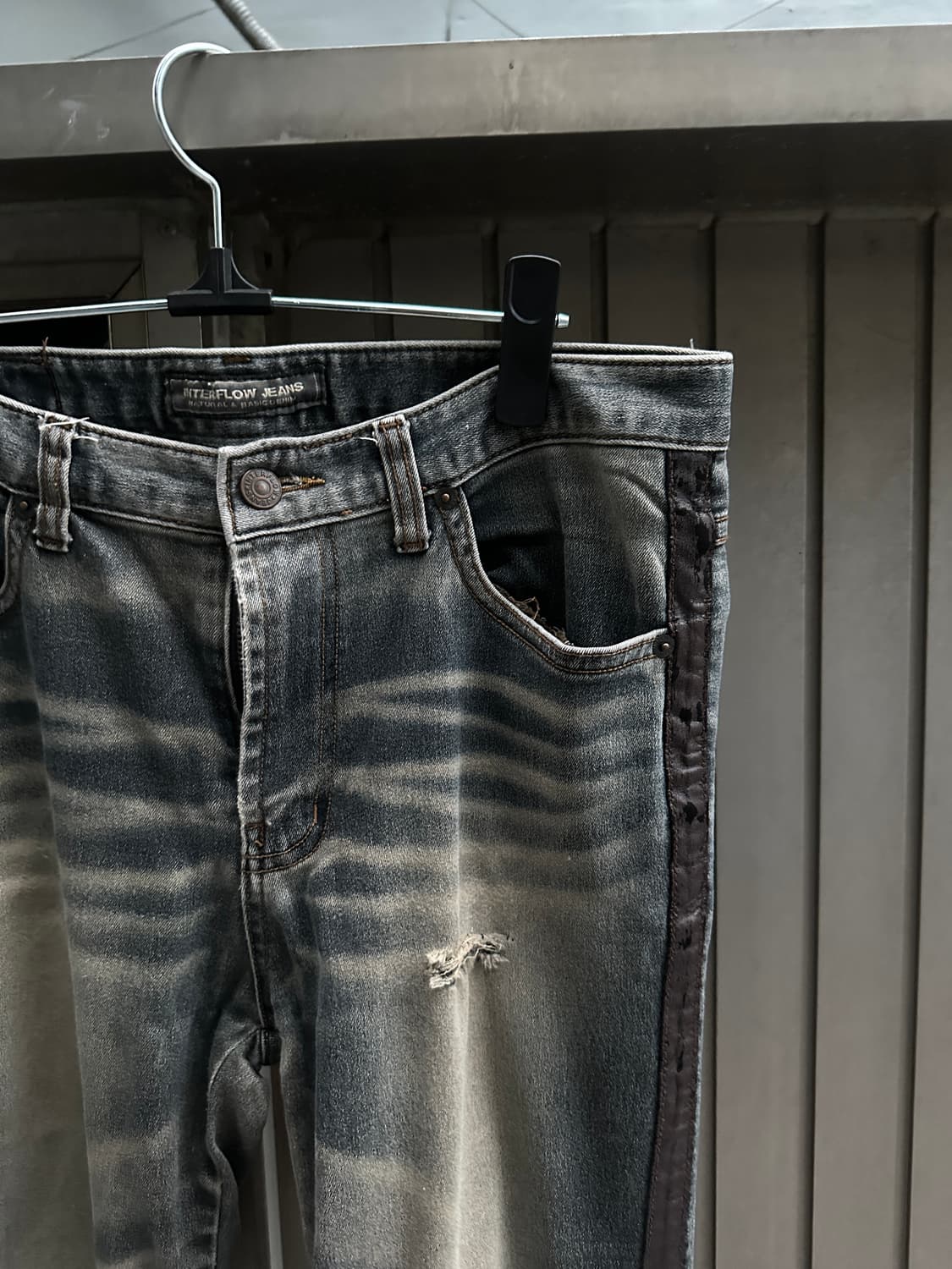 INTERFLOW side leather denim flare pants 상품이미지3