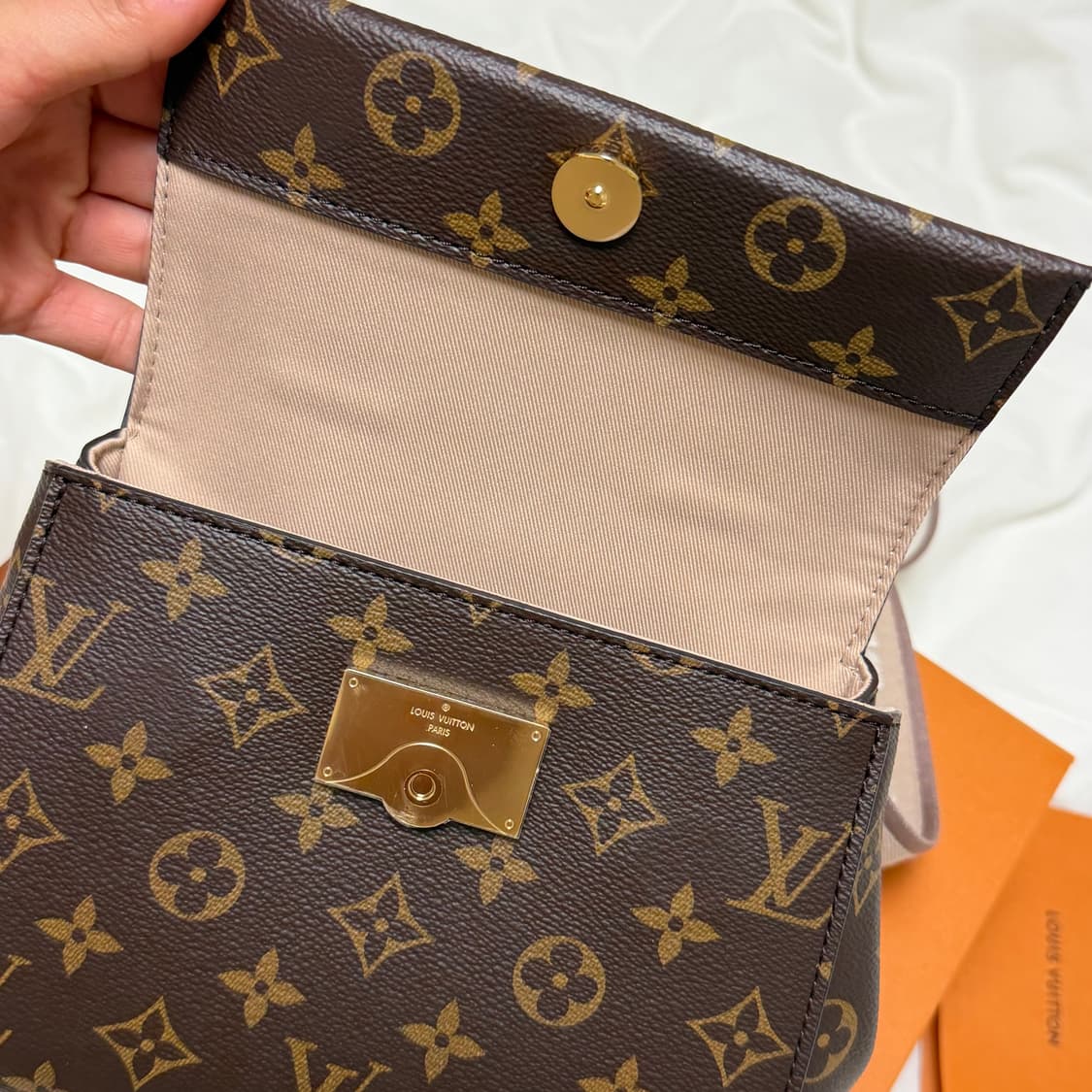 루이비통 클루니 미니 정품 상품이미지8