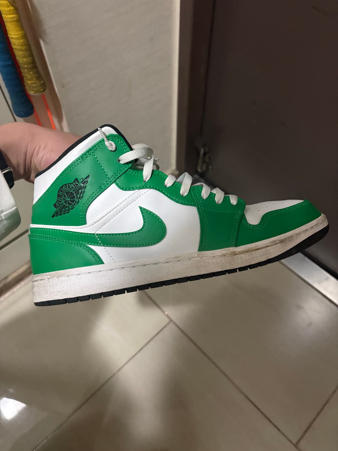 에어조던1 미드 럭키그린 상품이미지1