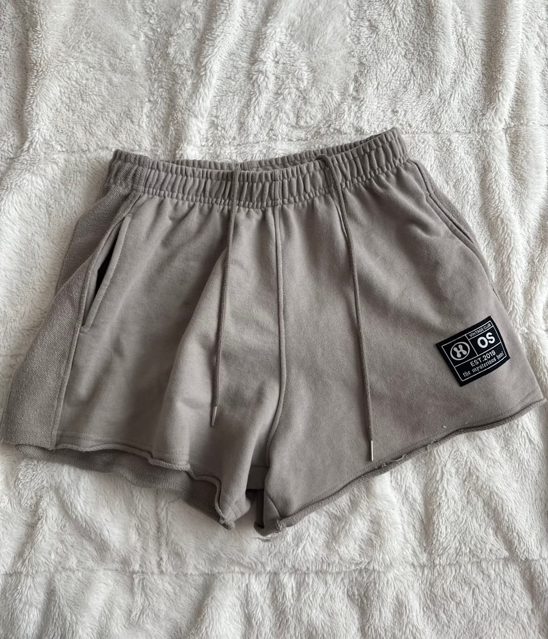 더미스테리어스호텔 컷오프 스웻 쇼츠 상품이미지6