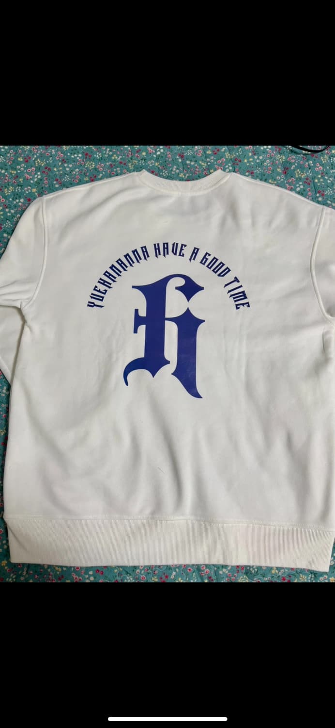 무신사 맨투맨 상품이미지1