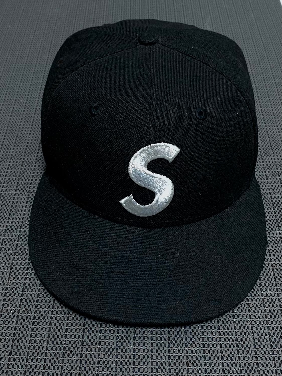 뉴에라 슈프림 714/57.7cm 상품이미지2