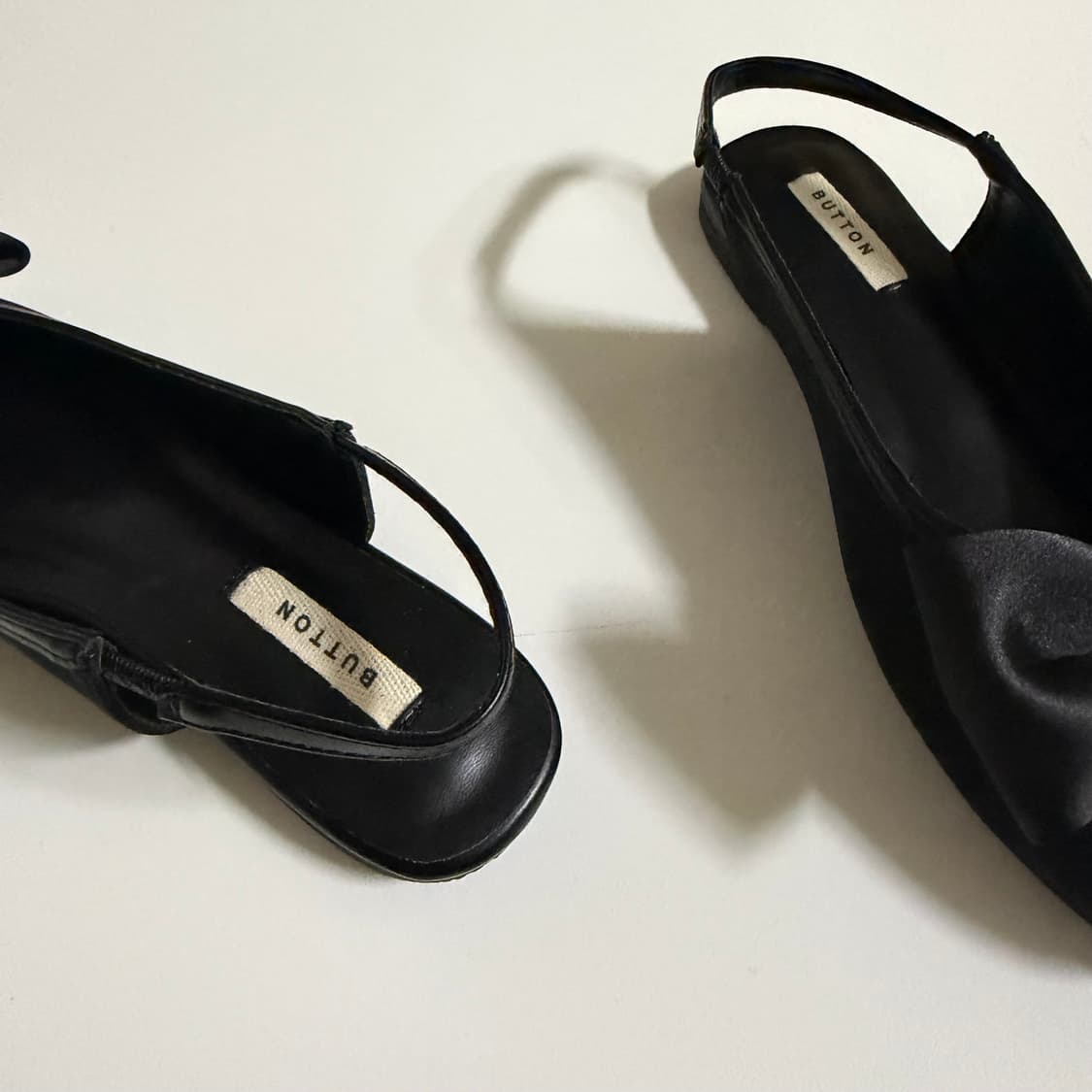 새상품 여자 새틴 플랫슈즈 225 상품이미지4