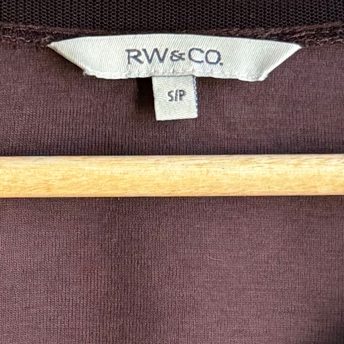 코코아 레이스 브이넥 티 상품이미지5