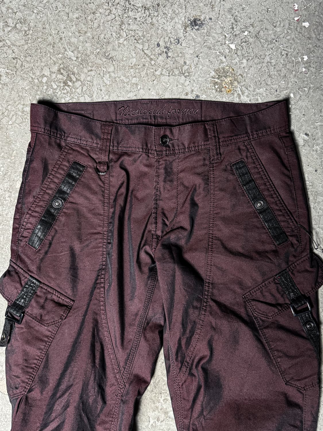 Nicole Club for Men Burgundy Cargo Pants 상품이미지3
