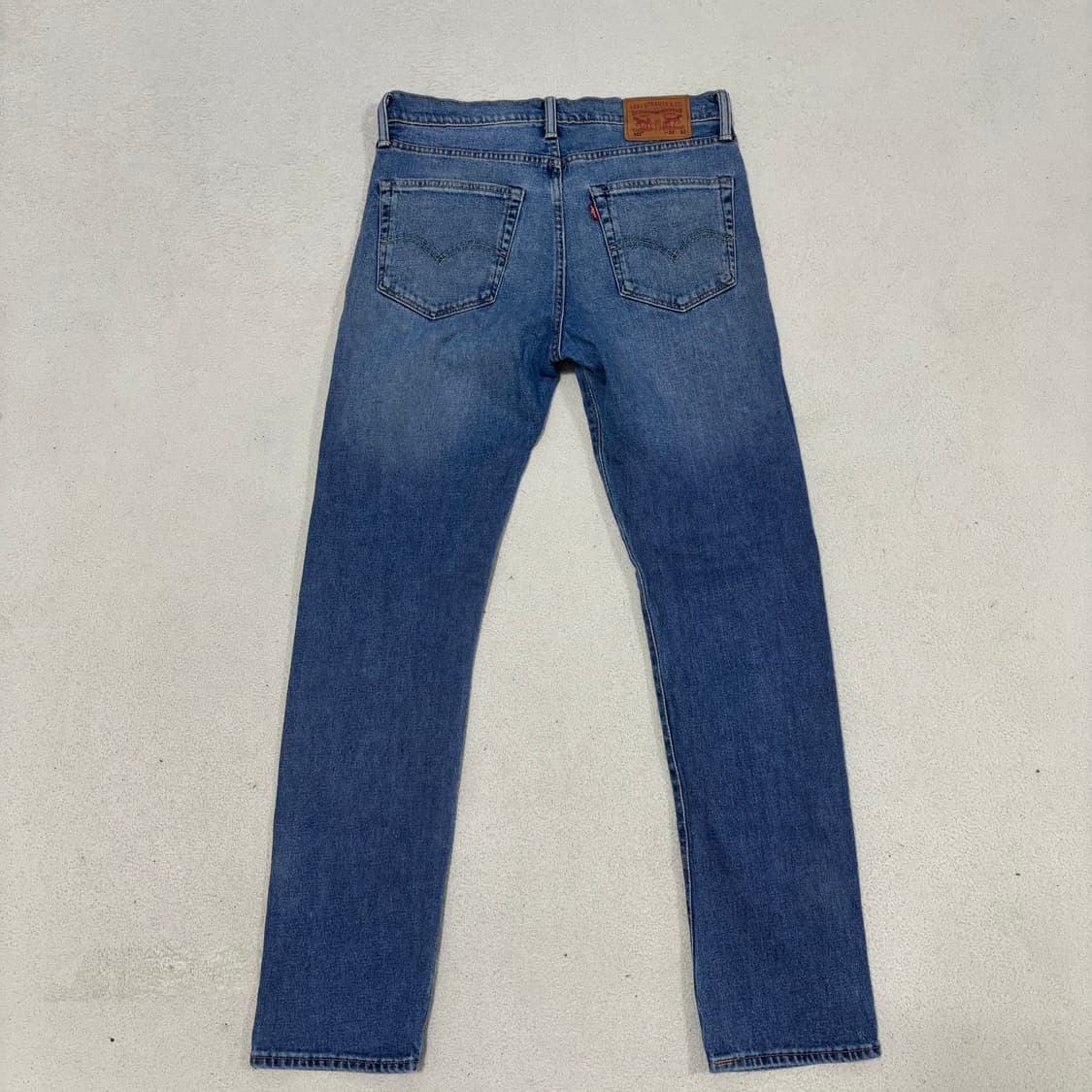 W82 리바이스 502 레귤러 테이퍼드 진 1210-2 상품이미지2