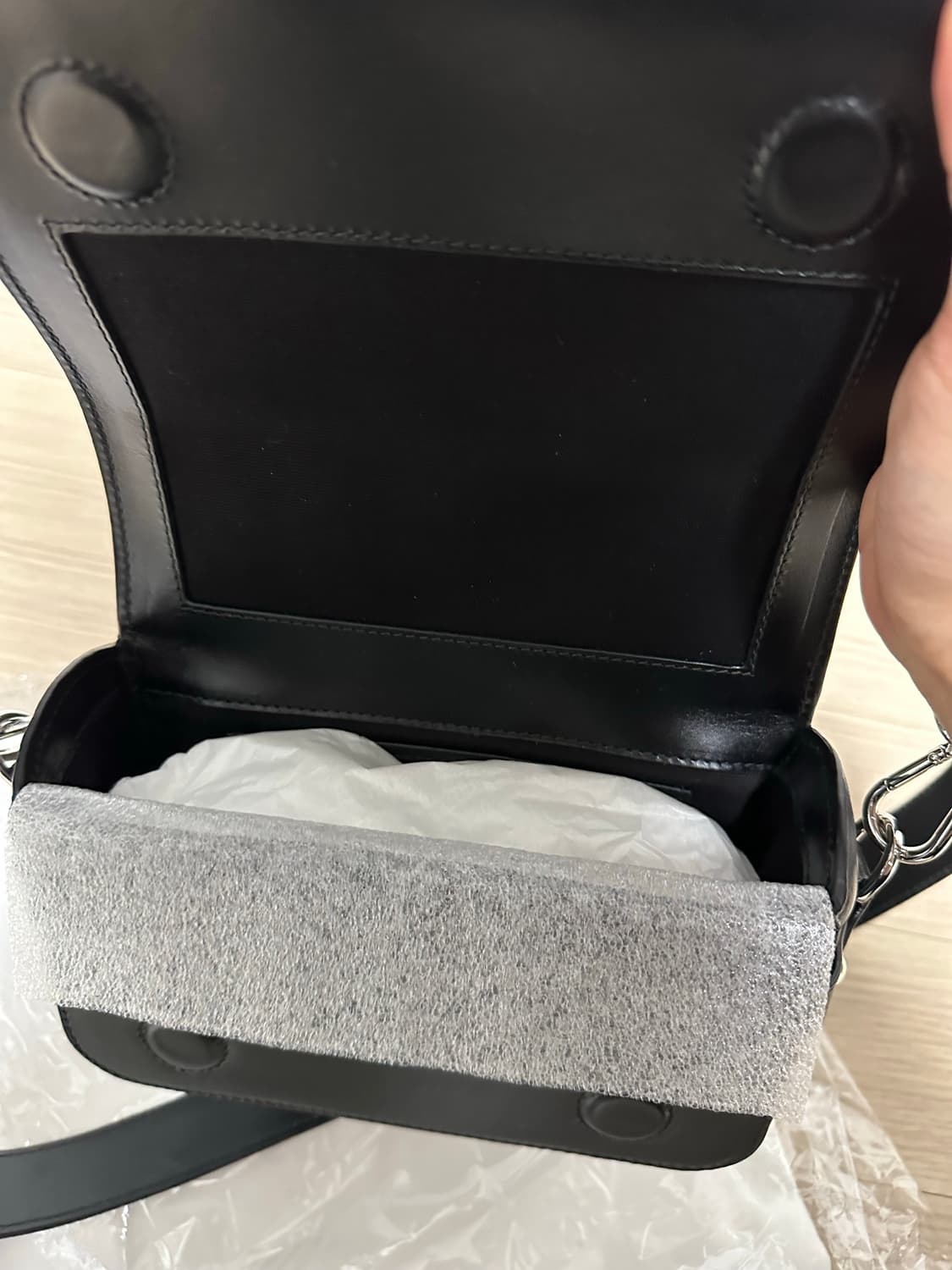 르메르 란셀 미니 사첼백 블랙 상품이미지2