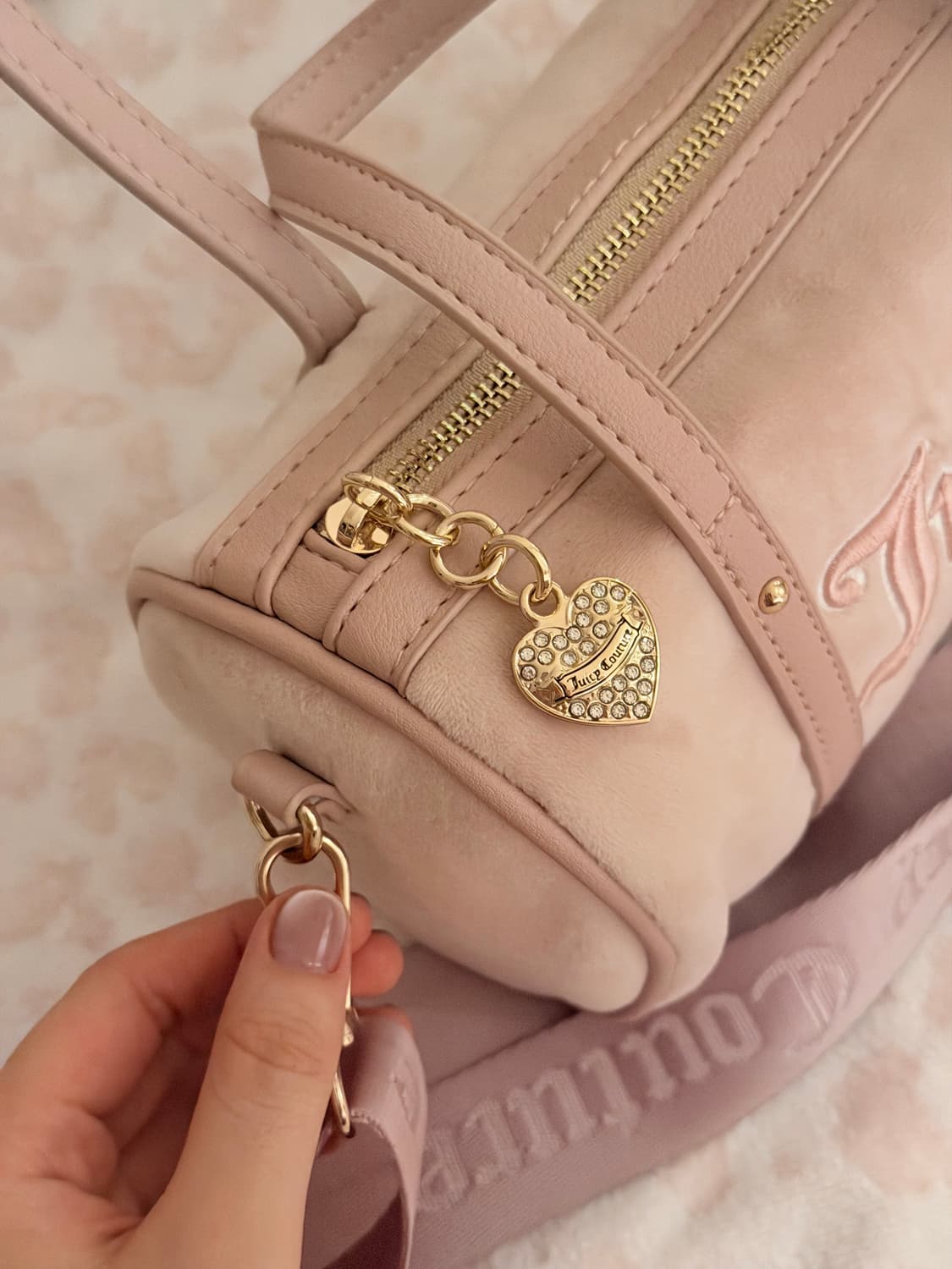 쥬시꾸뛰르 핑크 벨벳 배럴백  상품이미지4