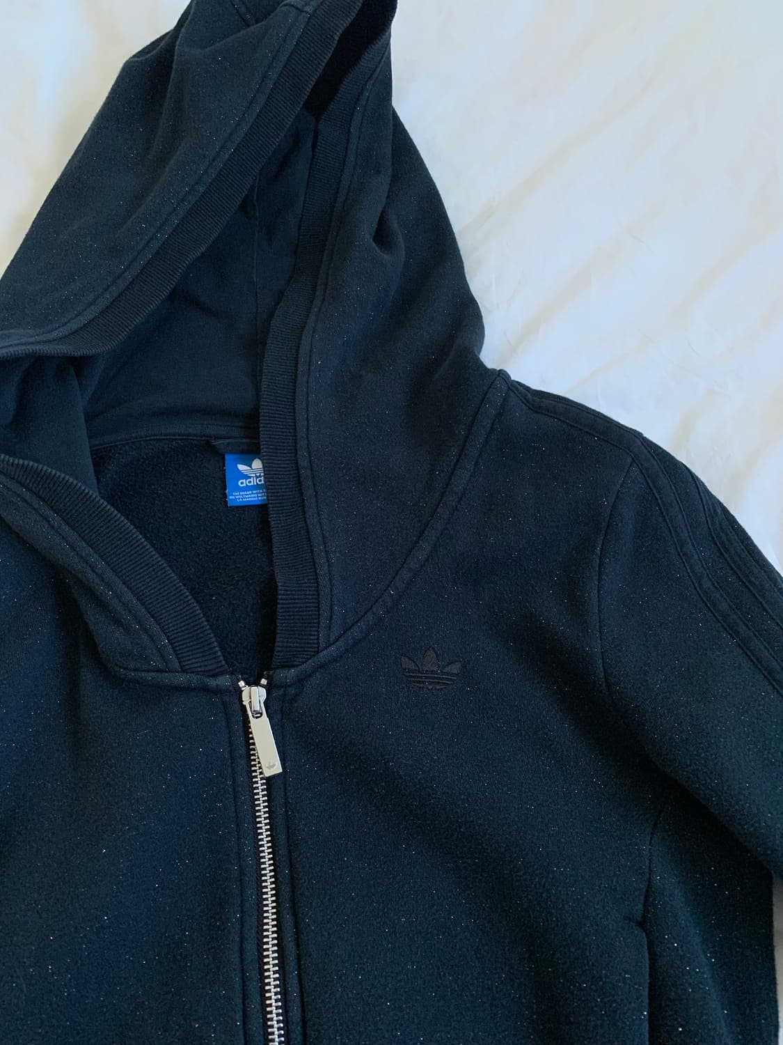 adidas 크롭 후드집업 상품이미지3