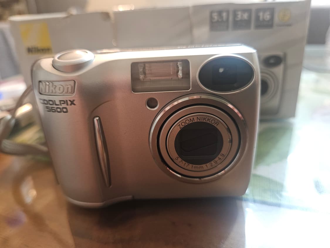 디카 쿨픽스 5600 coolpix 5600  상품이미지2