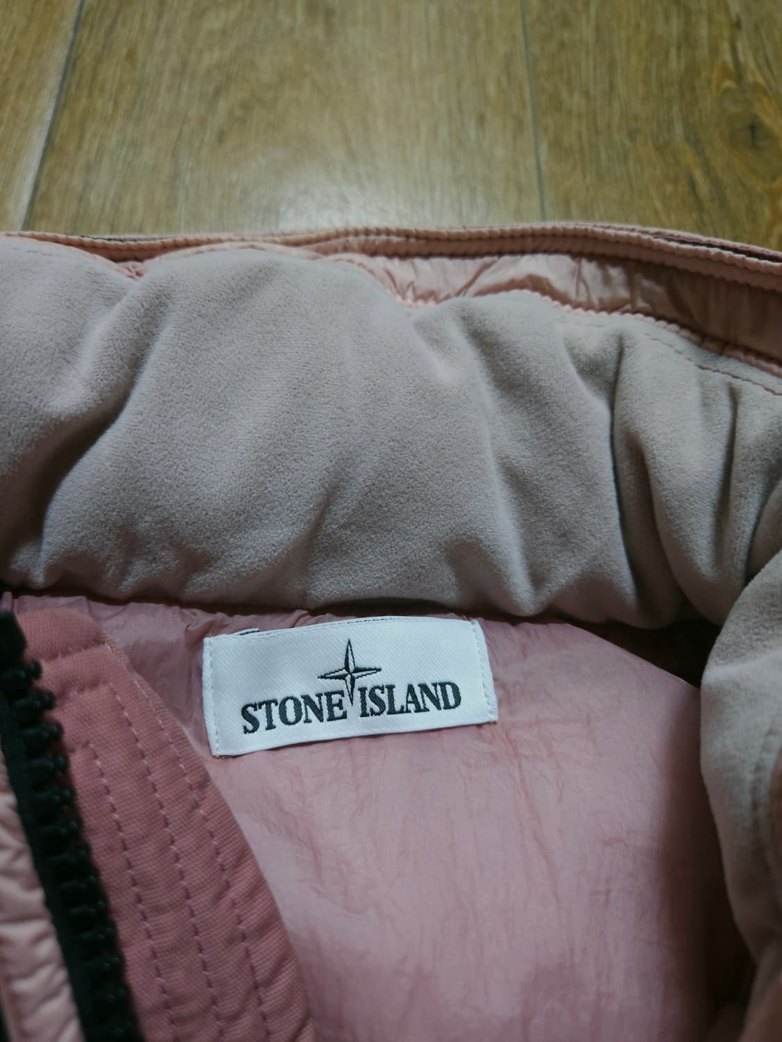 스톤아일랜드 16FW 크링클랩스 패딩 조끼 더스트핑크 상품이미지6