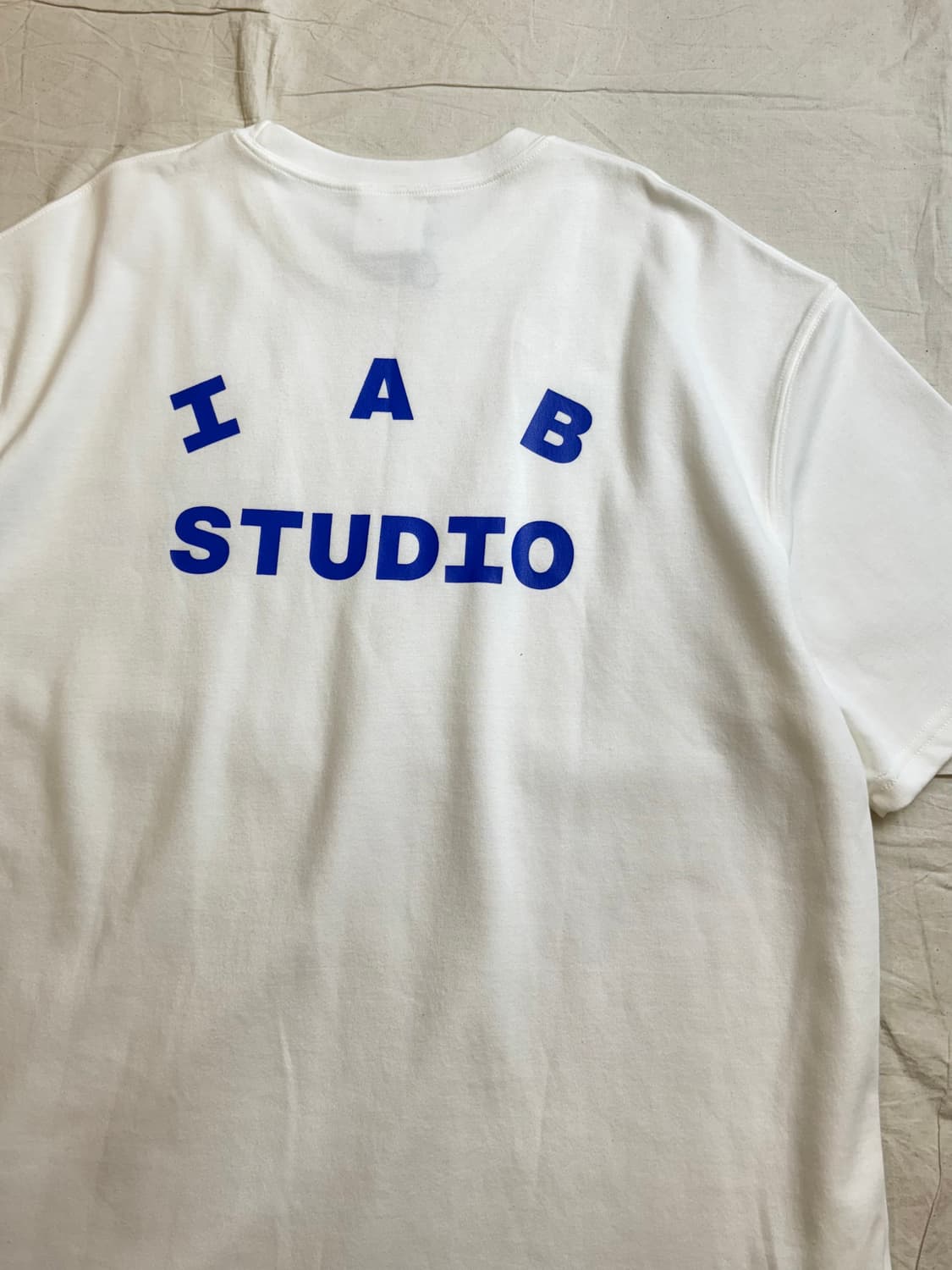 IAB STUDIO 아이앱스튜디오 10주년 반팔티 상품이미지3