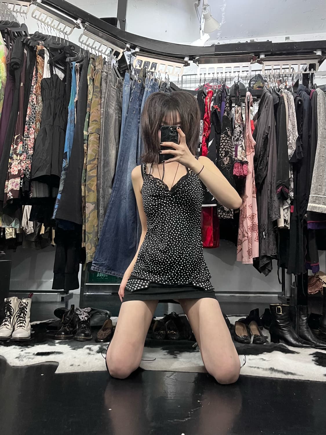 도트 셔링 슬리브리스 상품이미지1
