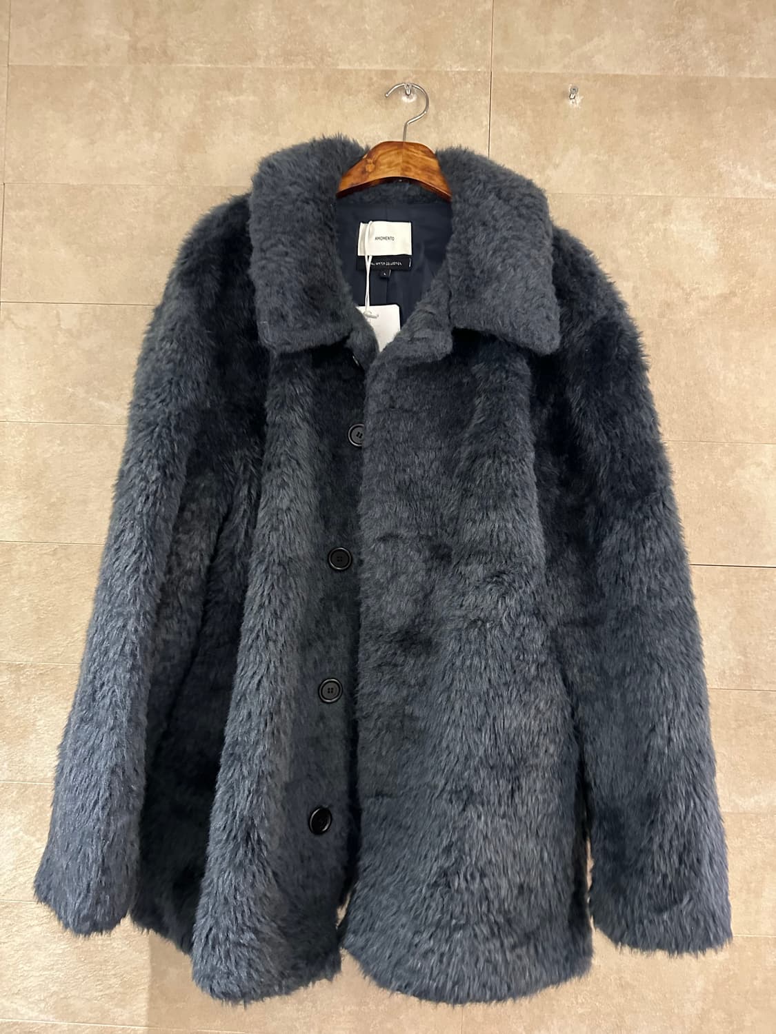 새상품) AMOMENTO 아모멘토 퍼 자켓 L 상품이미지1