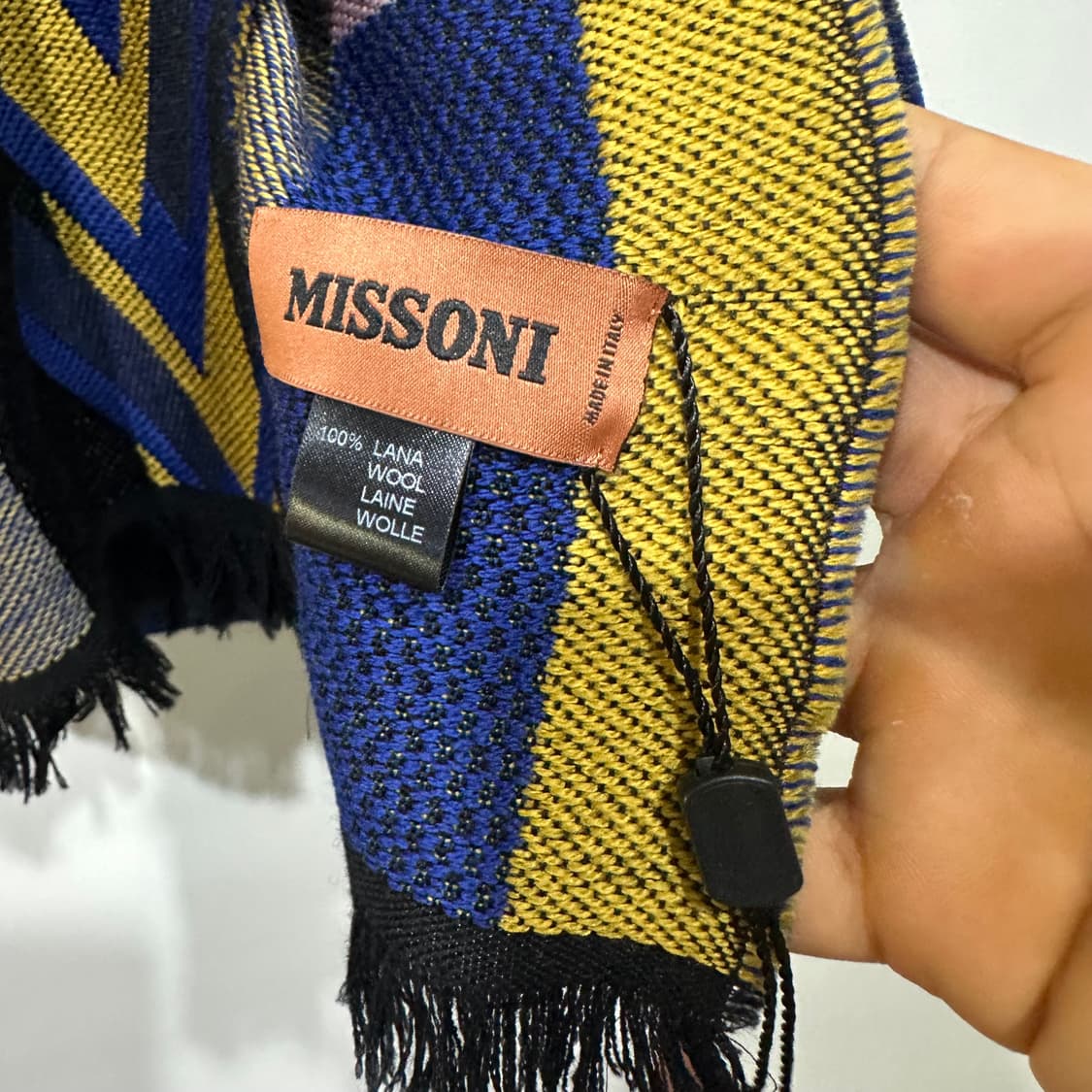 미쏘니 머플러 판매합니다 상품이미지3