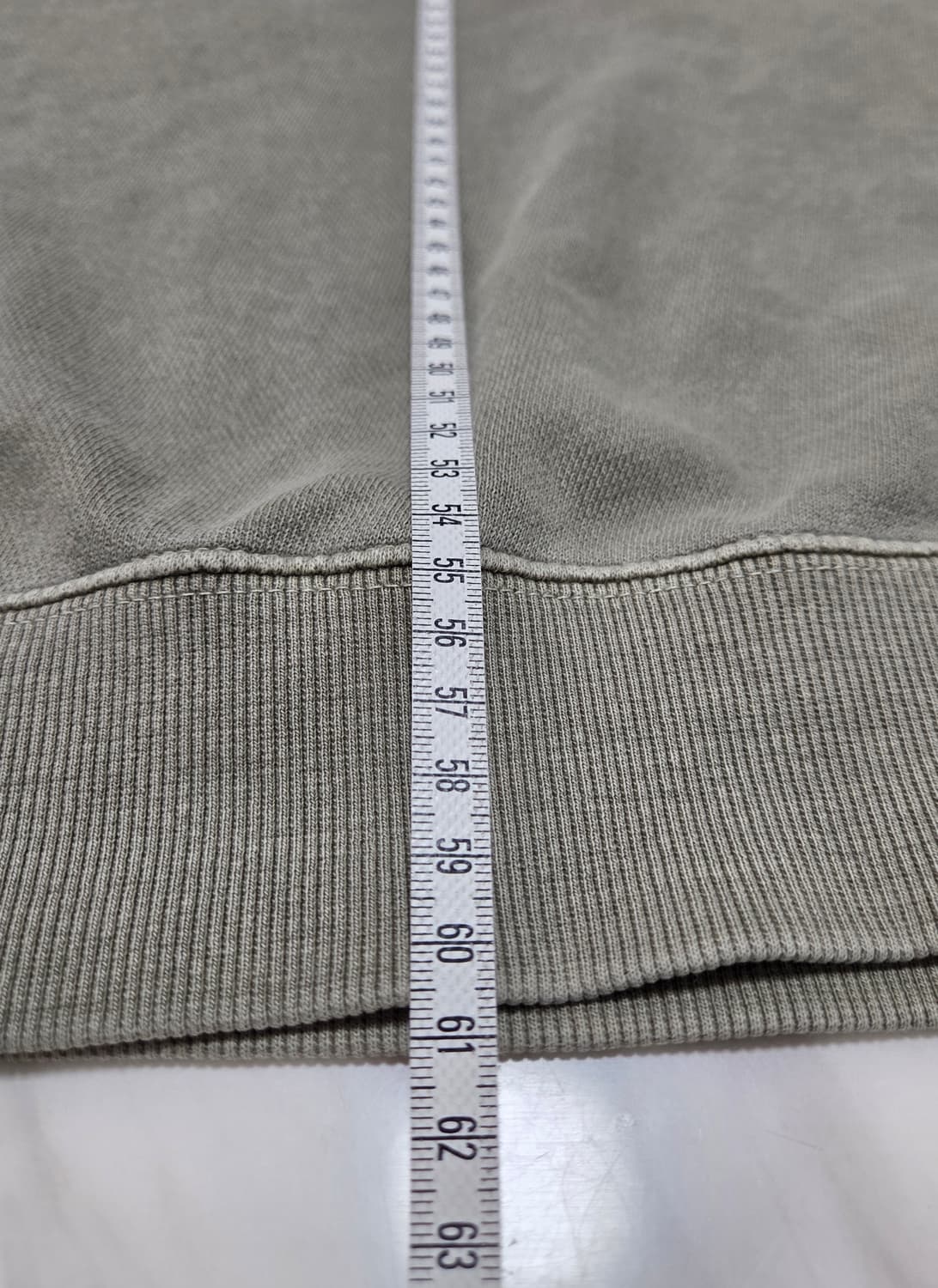 씨피컴퍼니 렌즈 맨투맨  상품이미지8