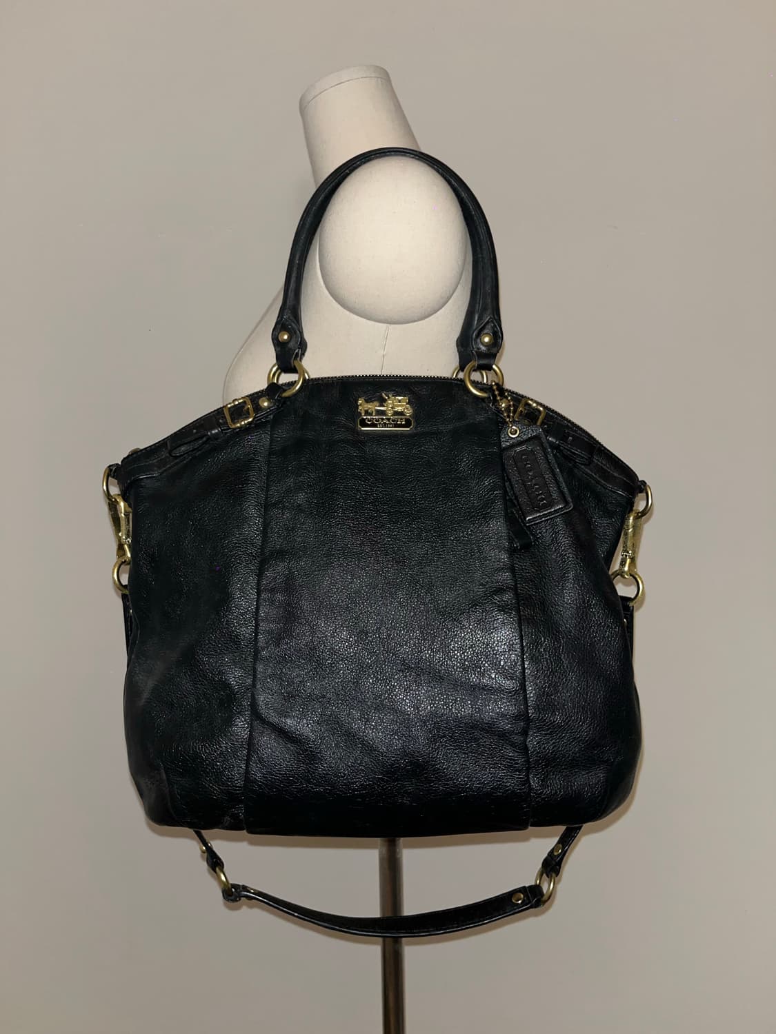 🎉BLACK FRIDAY🎉 Coach black bag 상품이미지2