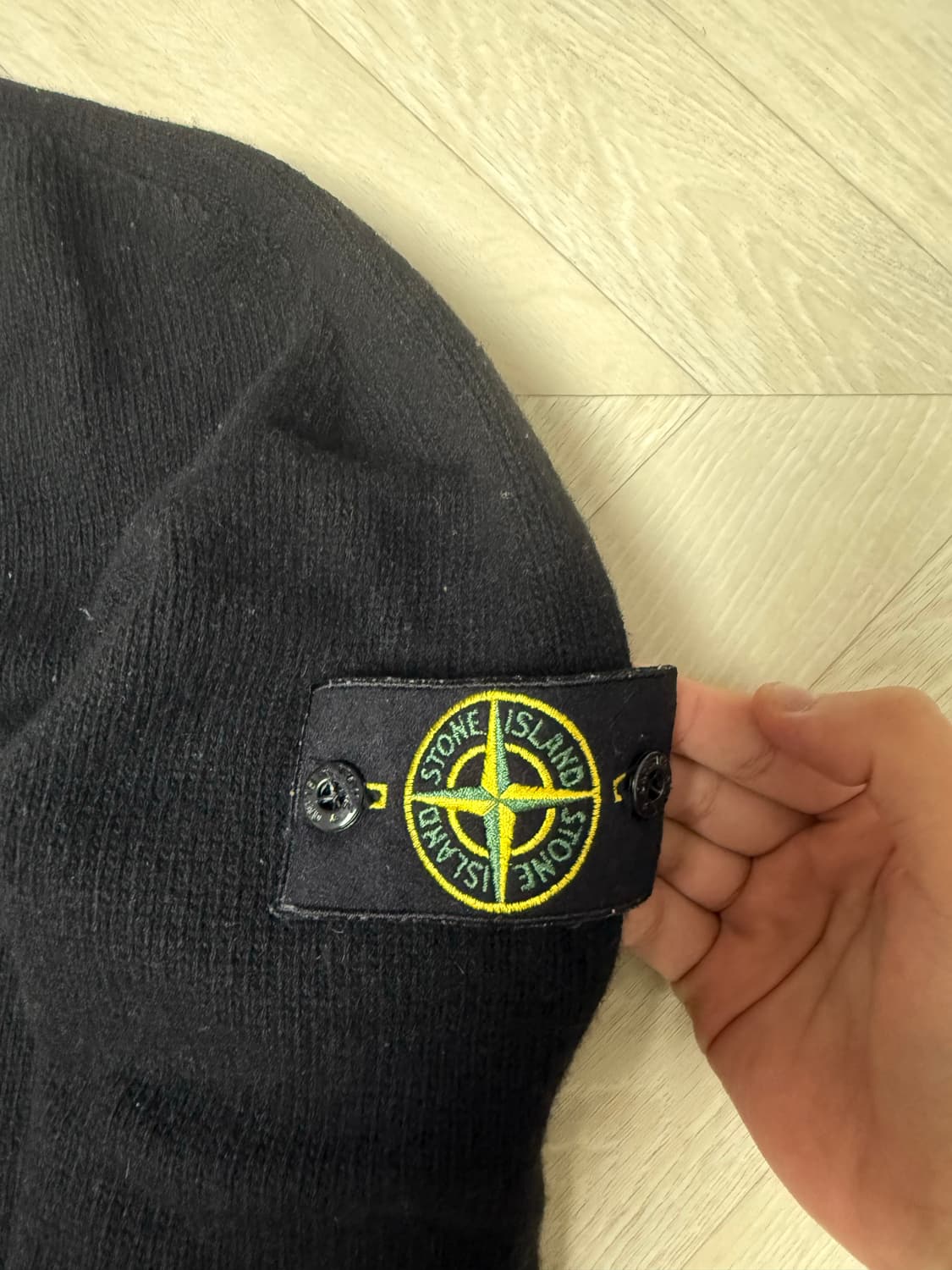 스톤아일랜드 니트M 상태A 상품이미지5