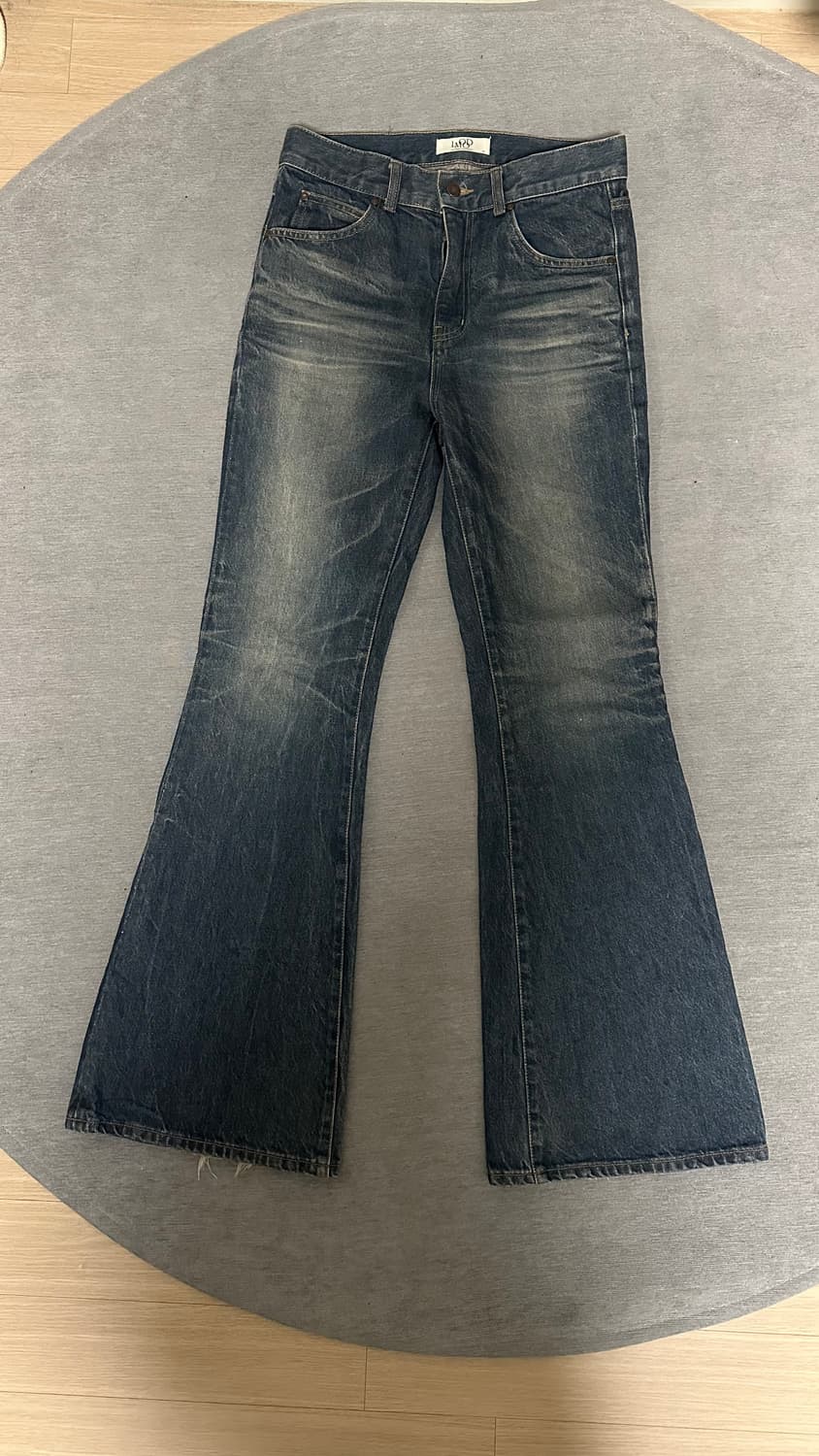 엘무드 잔느 플레어 데님 프렌치 블루 44 판매 상품이미지1