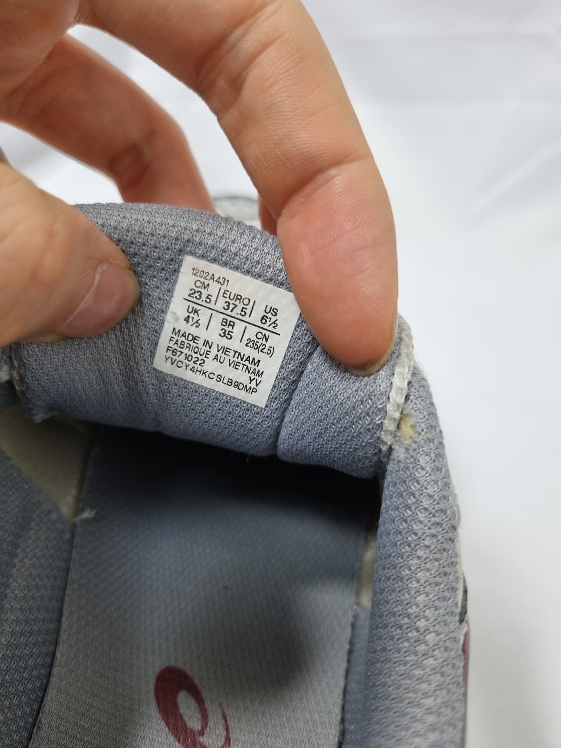 235 아식스 젤 벤쳐 6 글레이셔 스니커즈 상품이미지7