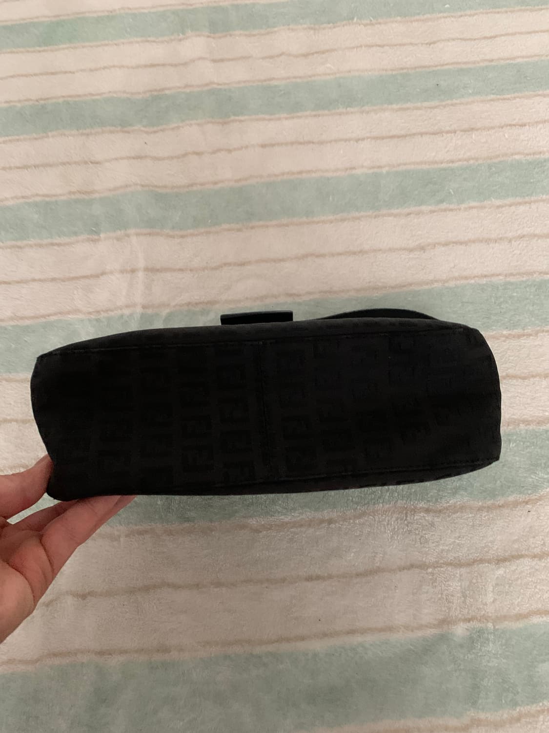 펜디 블랙 바게트백 정품 가방  상품이미지3