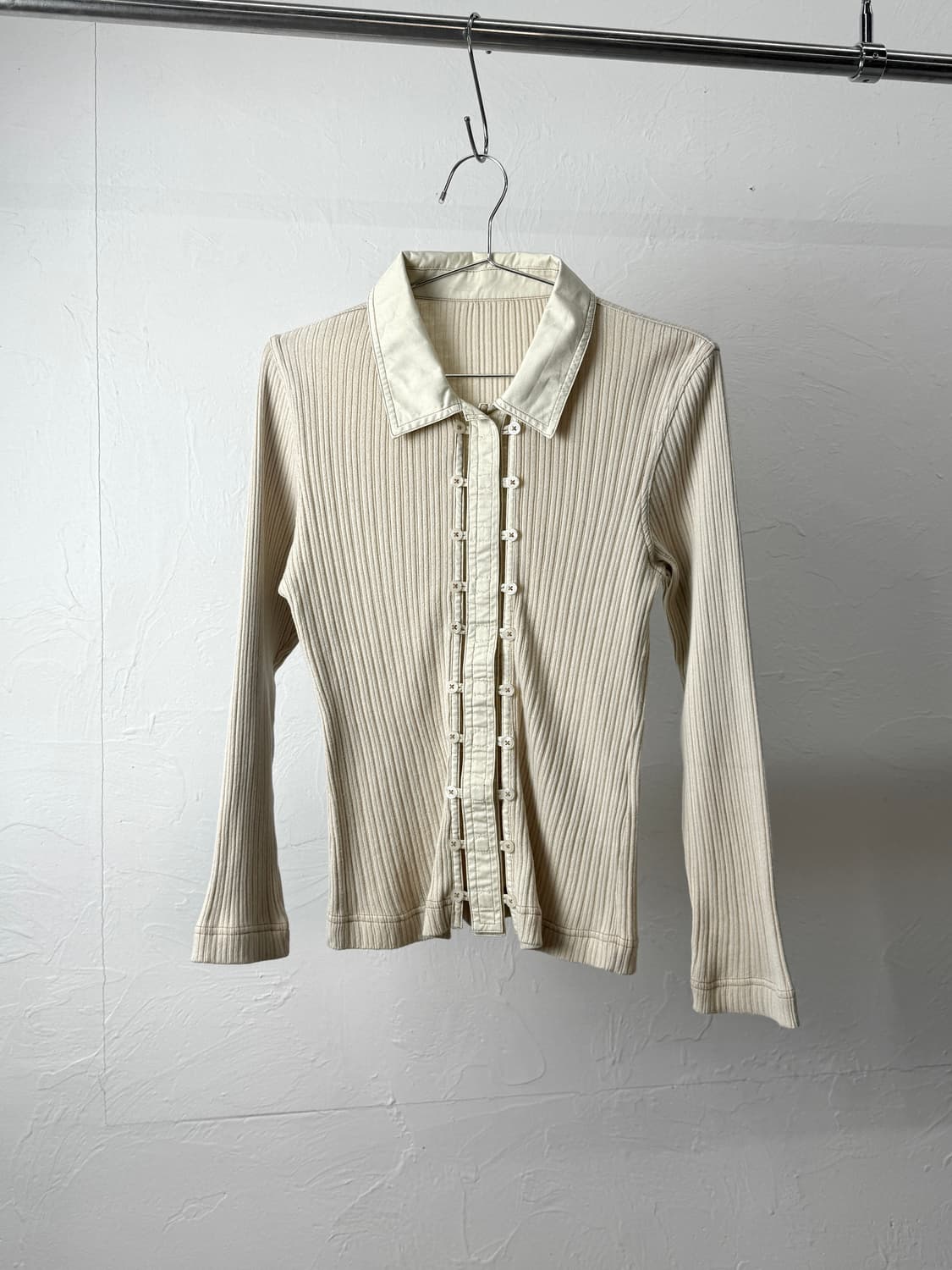 JPN 리브 카라 스냅 탑 상품이미지1