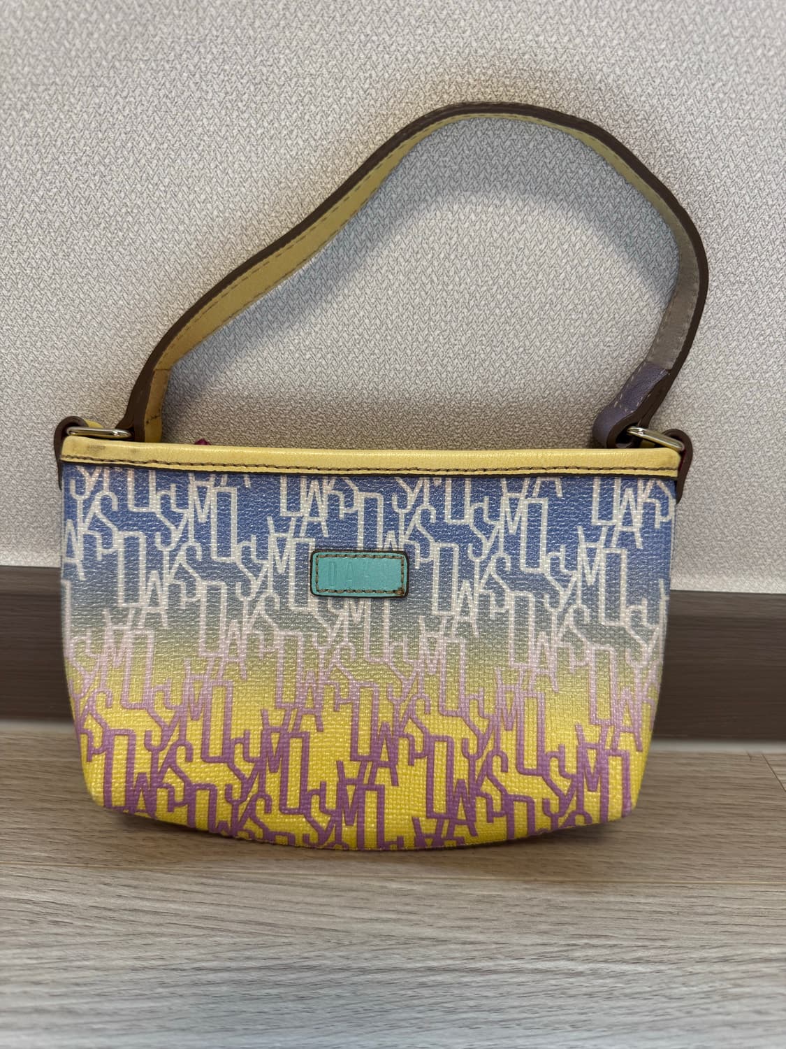 [정품] 닥스(DAKS) 로고 패턴 자카드 미니백/파우치 판매합니다 상품이미지1