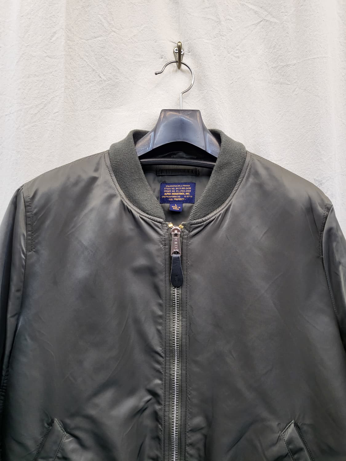 알파인더스트리  MA-1 봄버 다크 카키색 상품이미지3