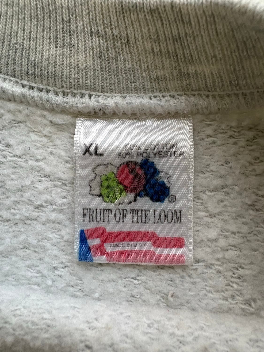90's USA Fruit of the Loom Sweatshirt. 상품이미지4