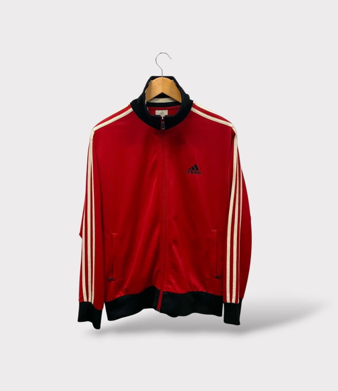아디다스 00‘s 레드 삼선 트랙탑 100 상품이미지1