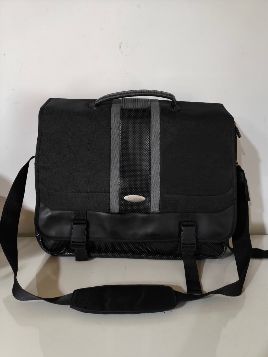 쌤소나이트 노트북가방 브리프케이스 상품이미지1