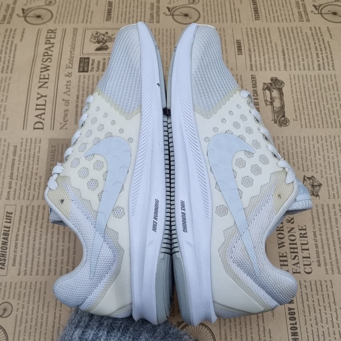 나이키 다운쉬프터7 여성운동화235  상품이미지5