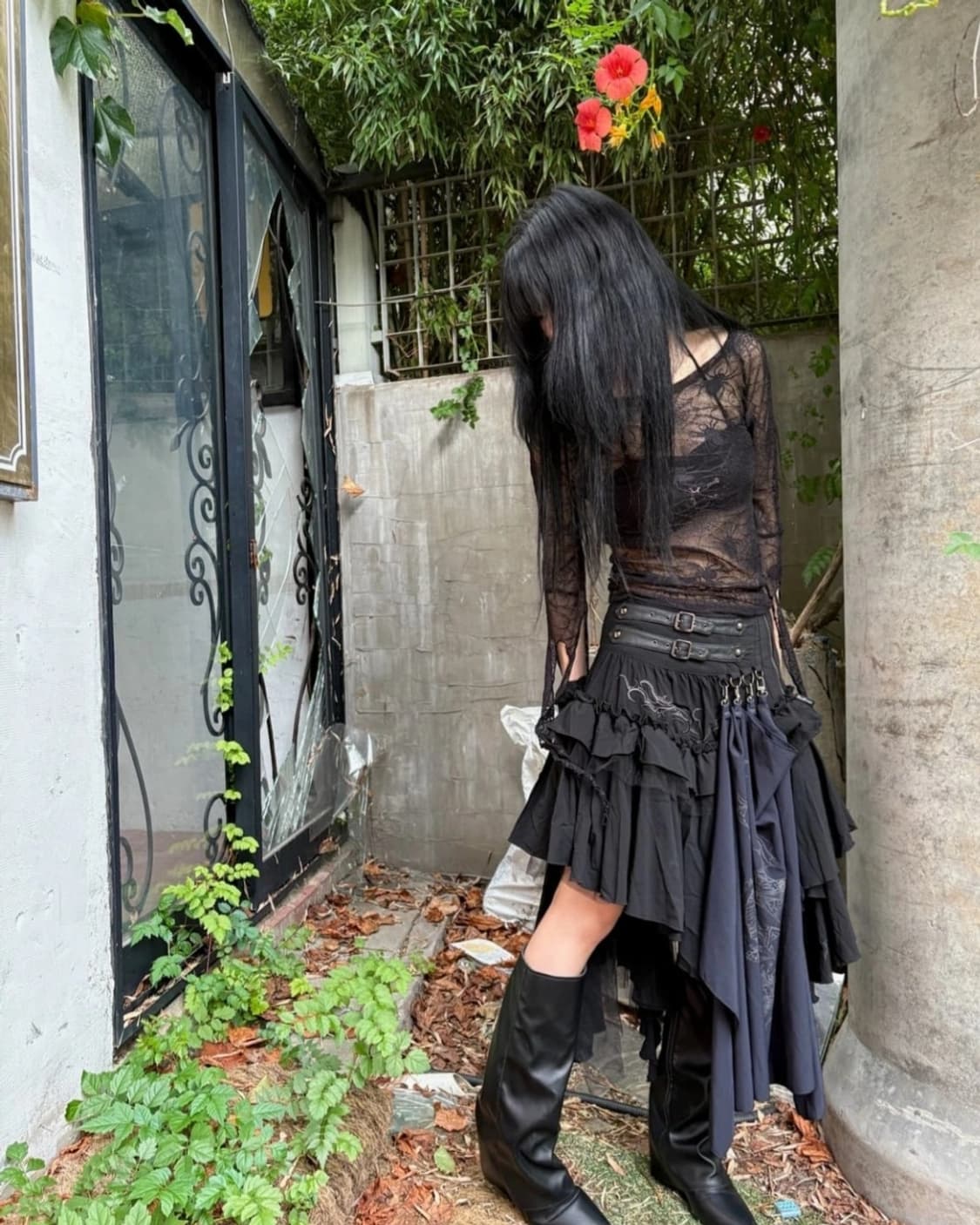 오즈크로스 오즈온 고딕 y2k 디테일 롱스커트 상품이미지1