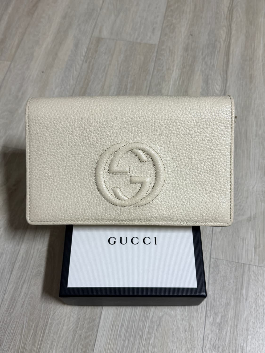 구찌 GG 소호 크로스백 상품이미지1