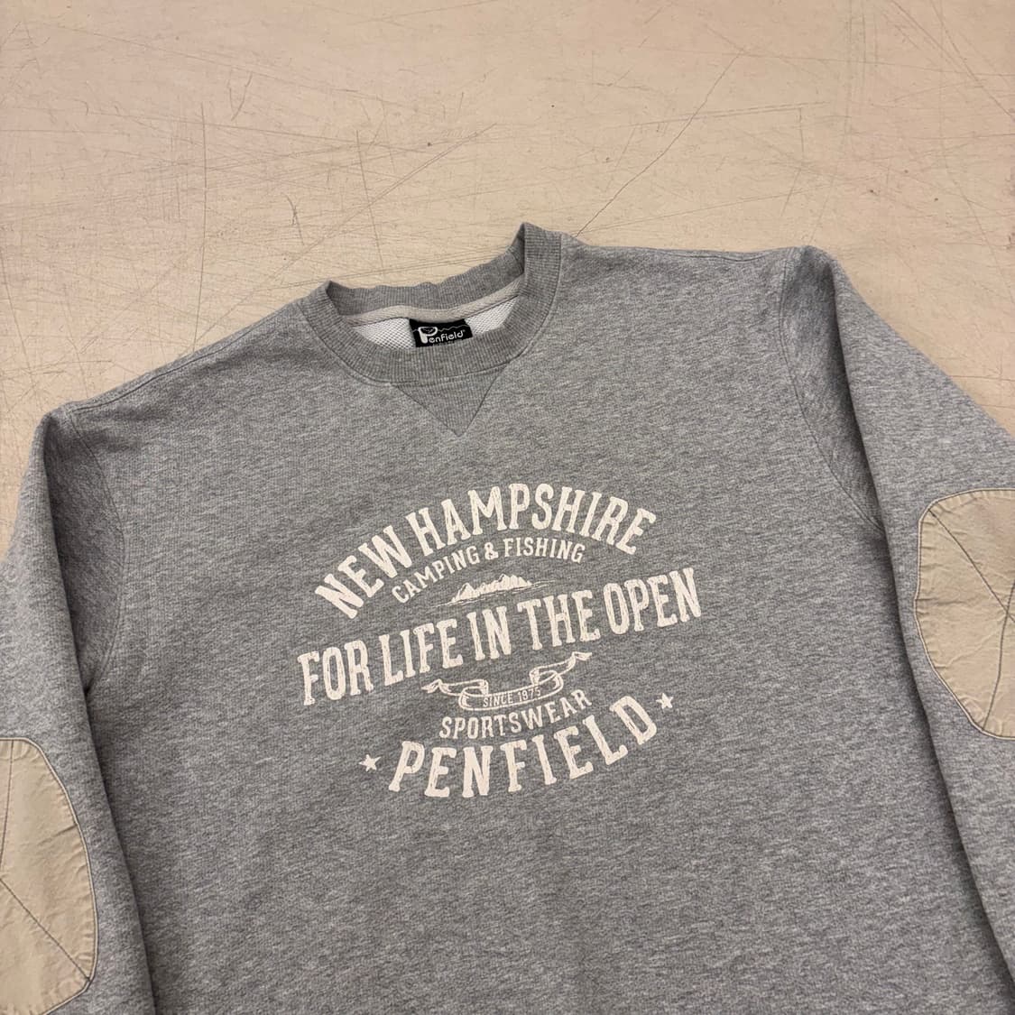 펜필드 뉴햄프셔 빅로고 패치 맨투맨 상품이미지2