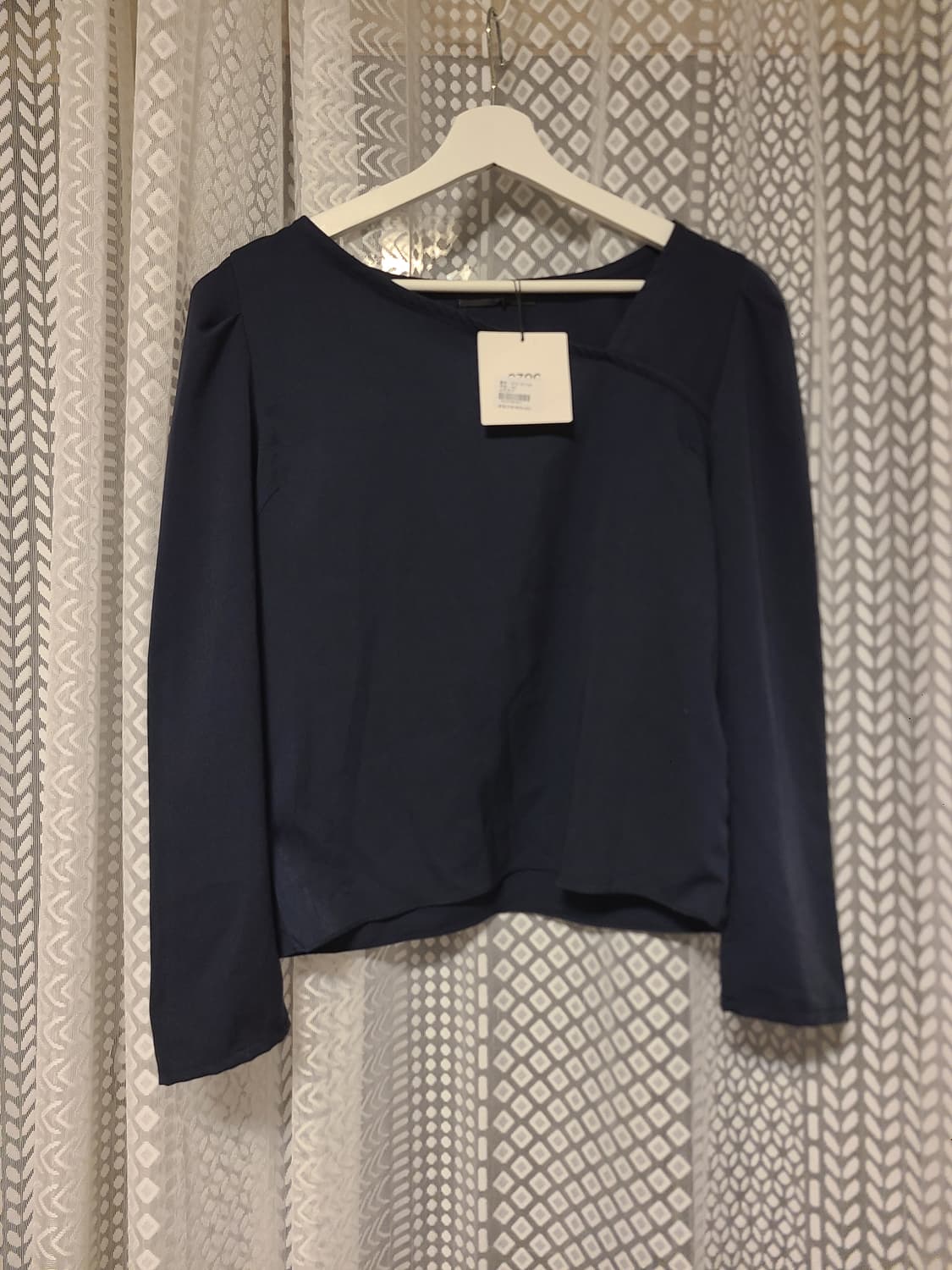 새상품 오조크 네이비 블라우스 상품이미지1